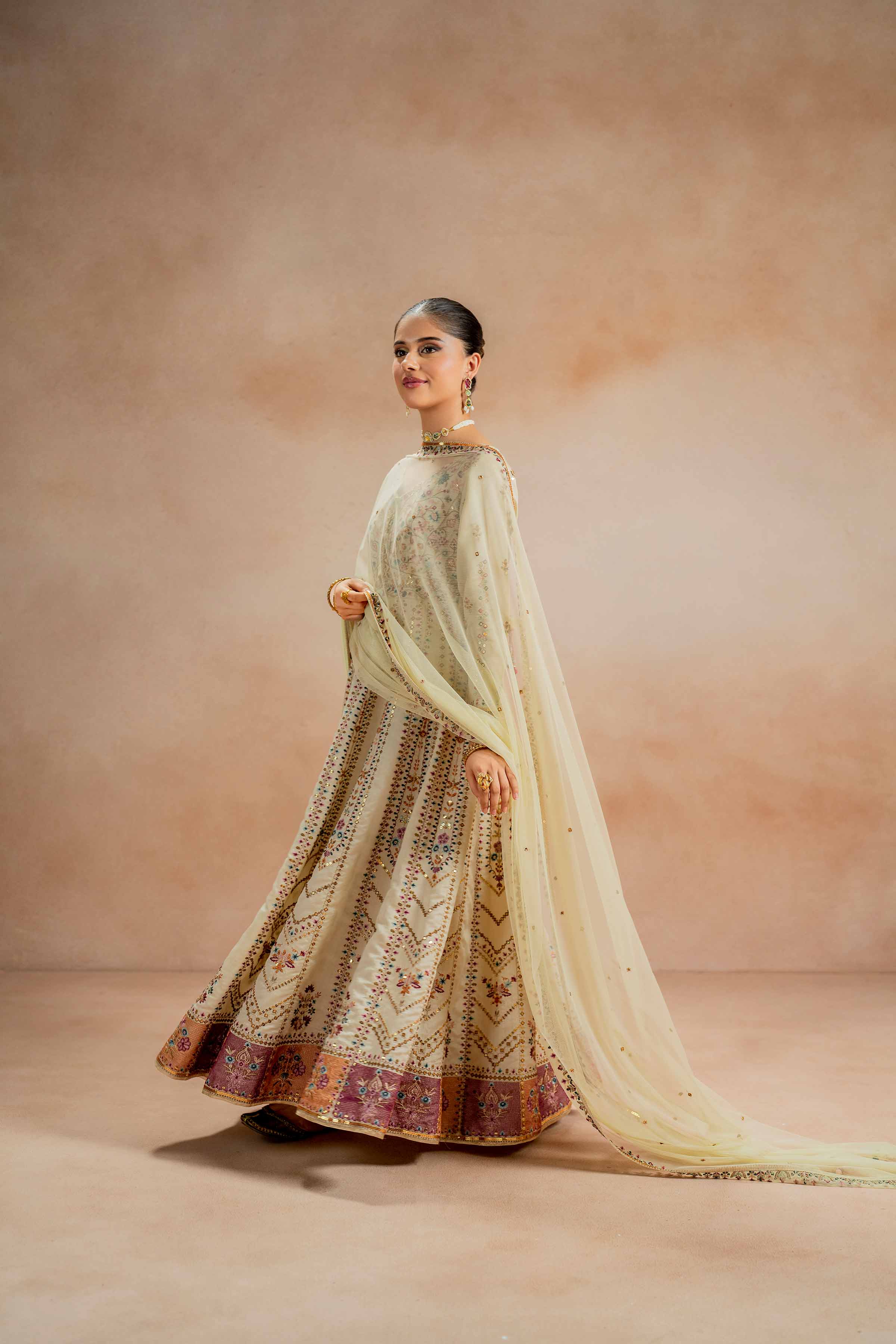 2 Piece - Embroidered Suit - 42308028 - Image 4
