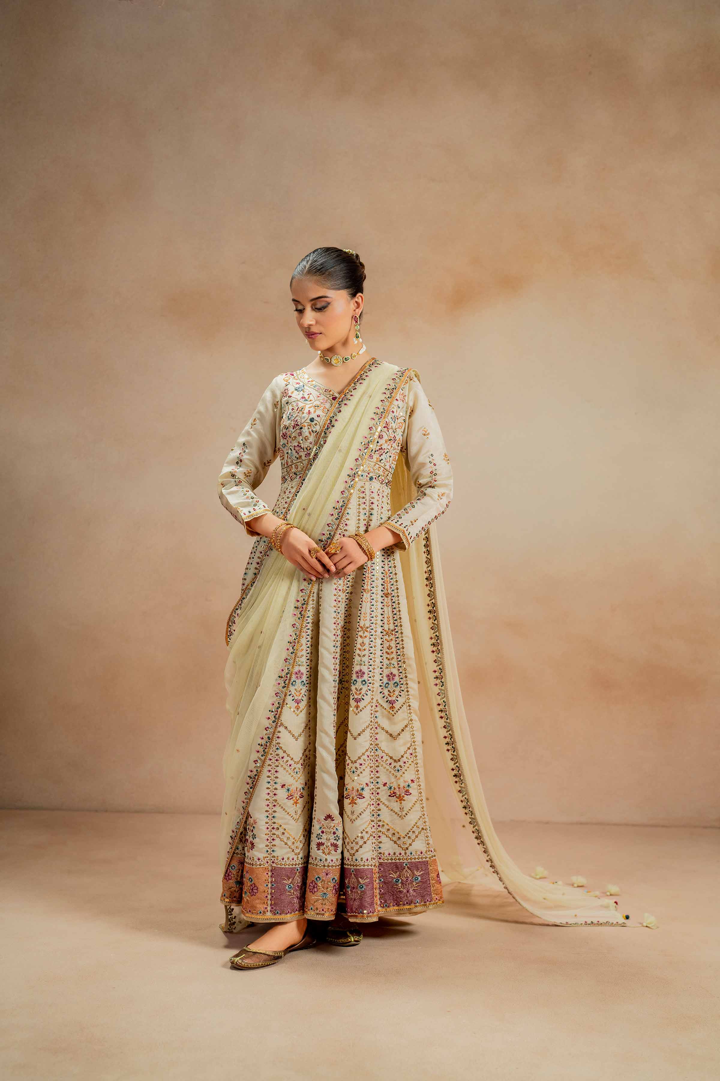2 Piece - Embroidered Suit - 42308028 - Image 5