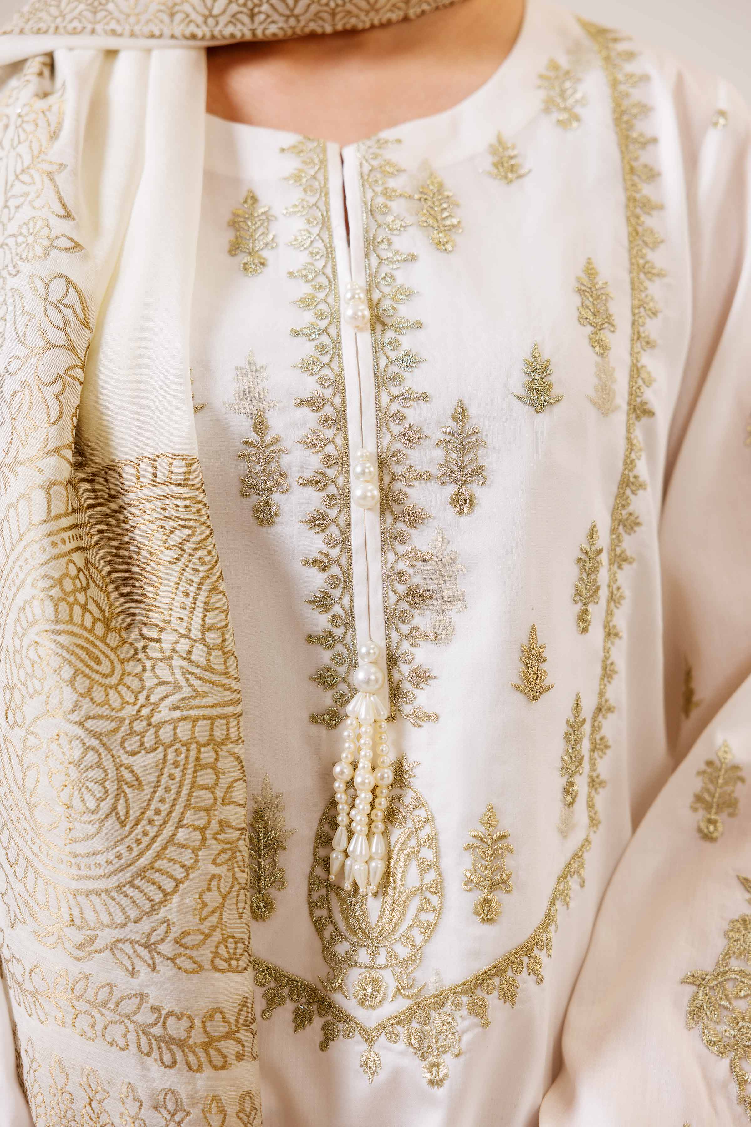 3 Piece - Embroidered Suit - 42401800 - Image 4