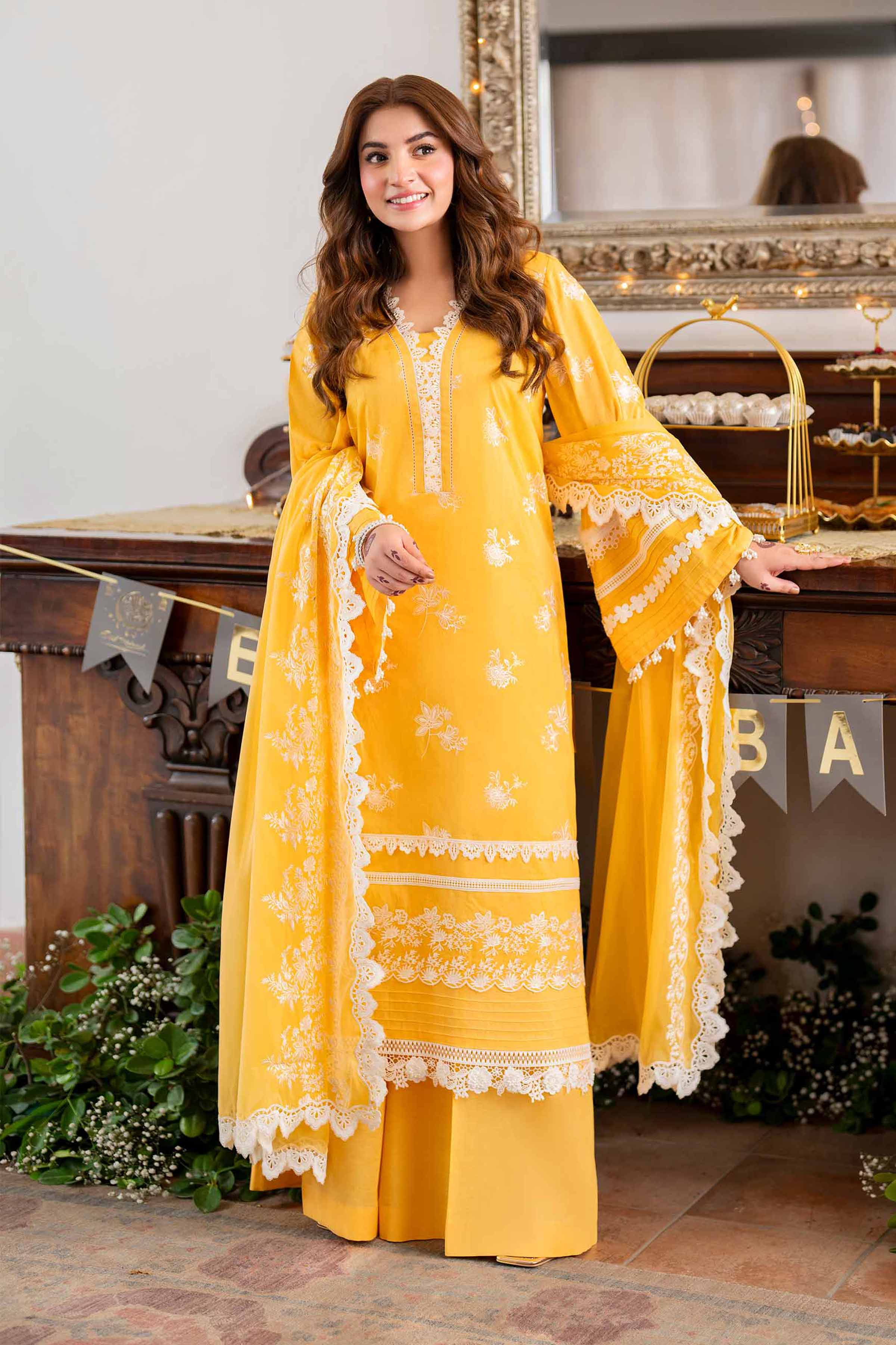 3 Piece - Printed Embroidered Suit - 42401824 - Image 2