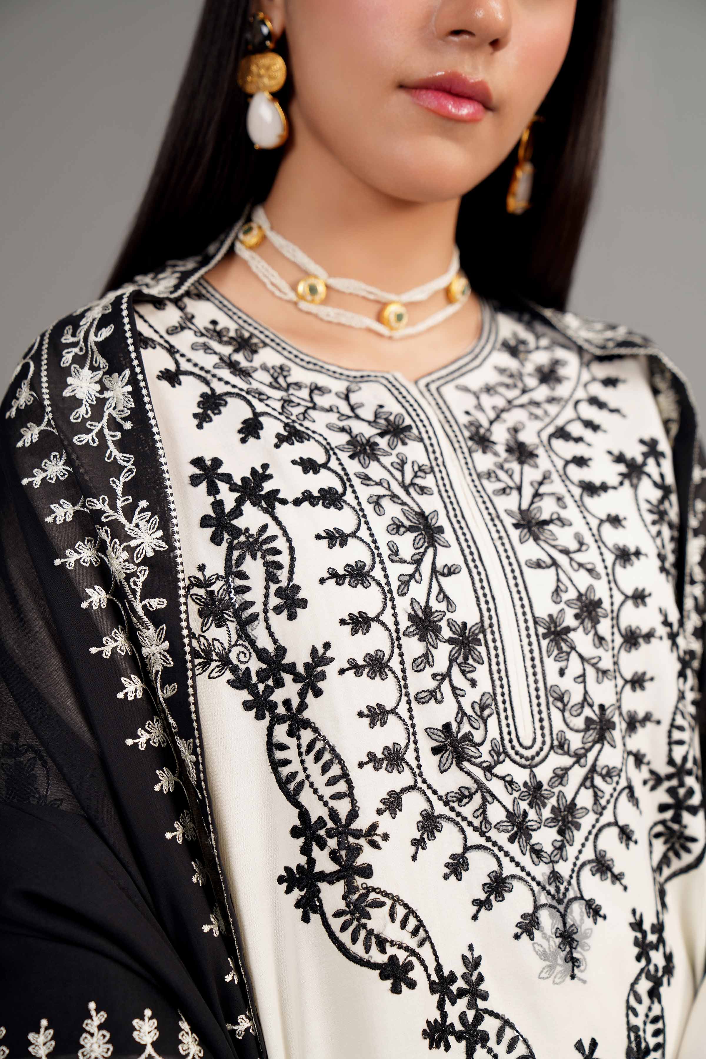 3 Piece - Embroidered Suit - 42401994 - Image 4