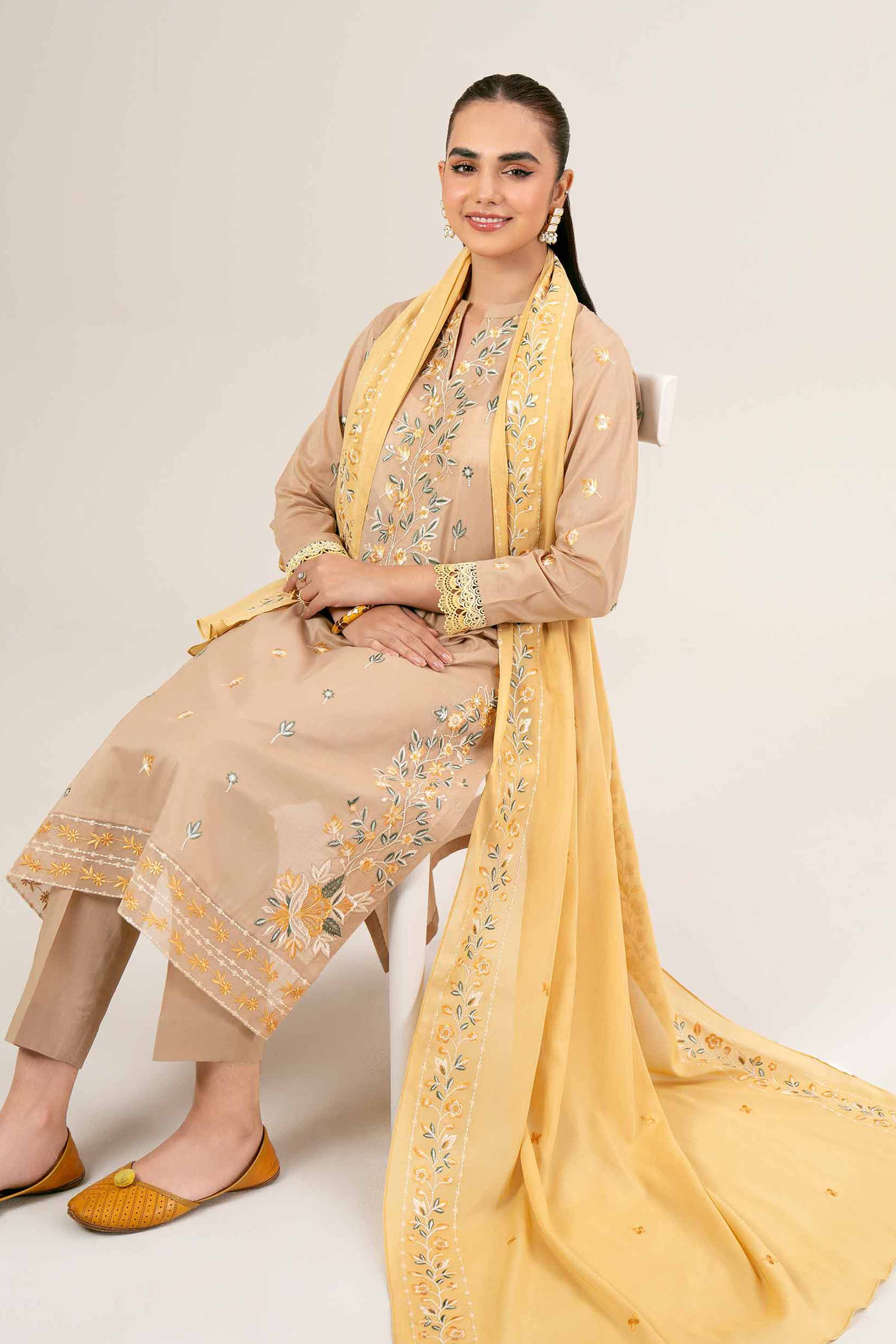 3 Piece - Embroidered Suit - 42401995 - Image 2