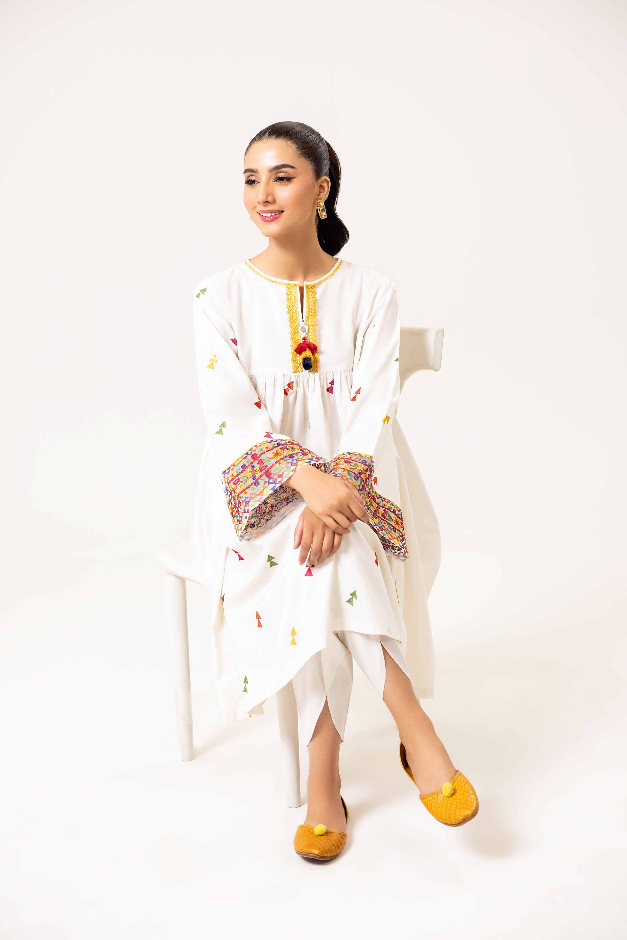 2 Piece - Dyed Embroidered Suit - 42402143 - Image 3