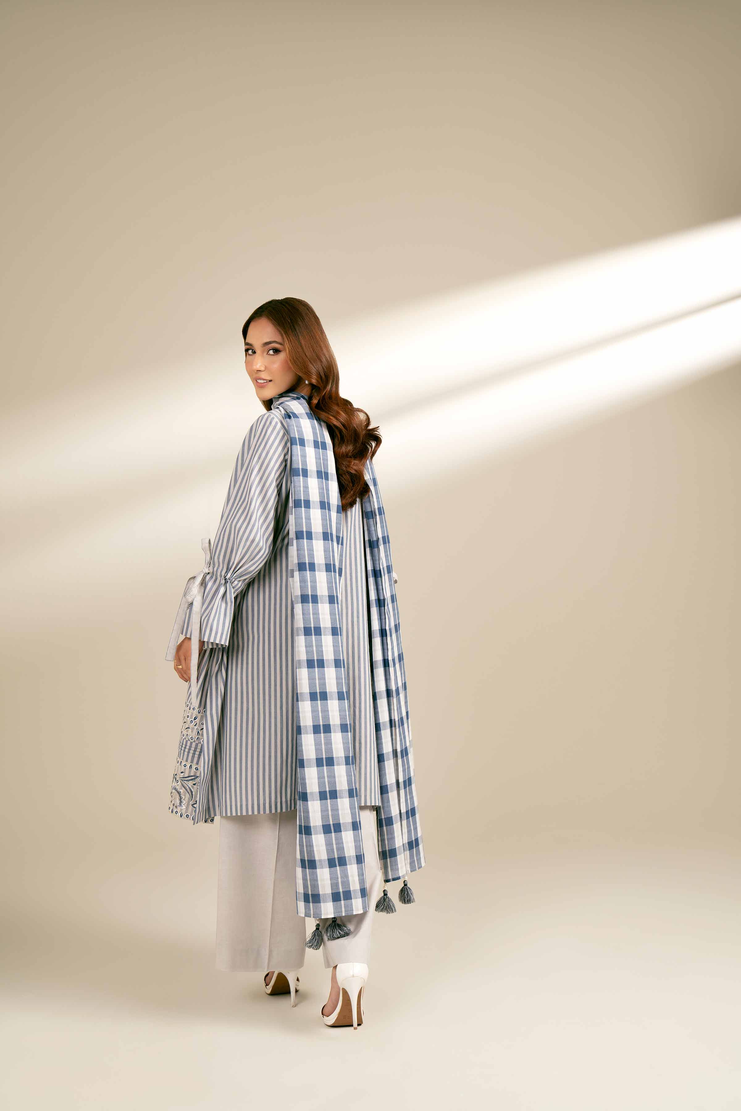3 Piece - Yarn Dyed Embroidered Suit - 42402172 - Image 3