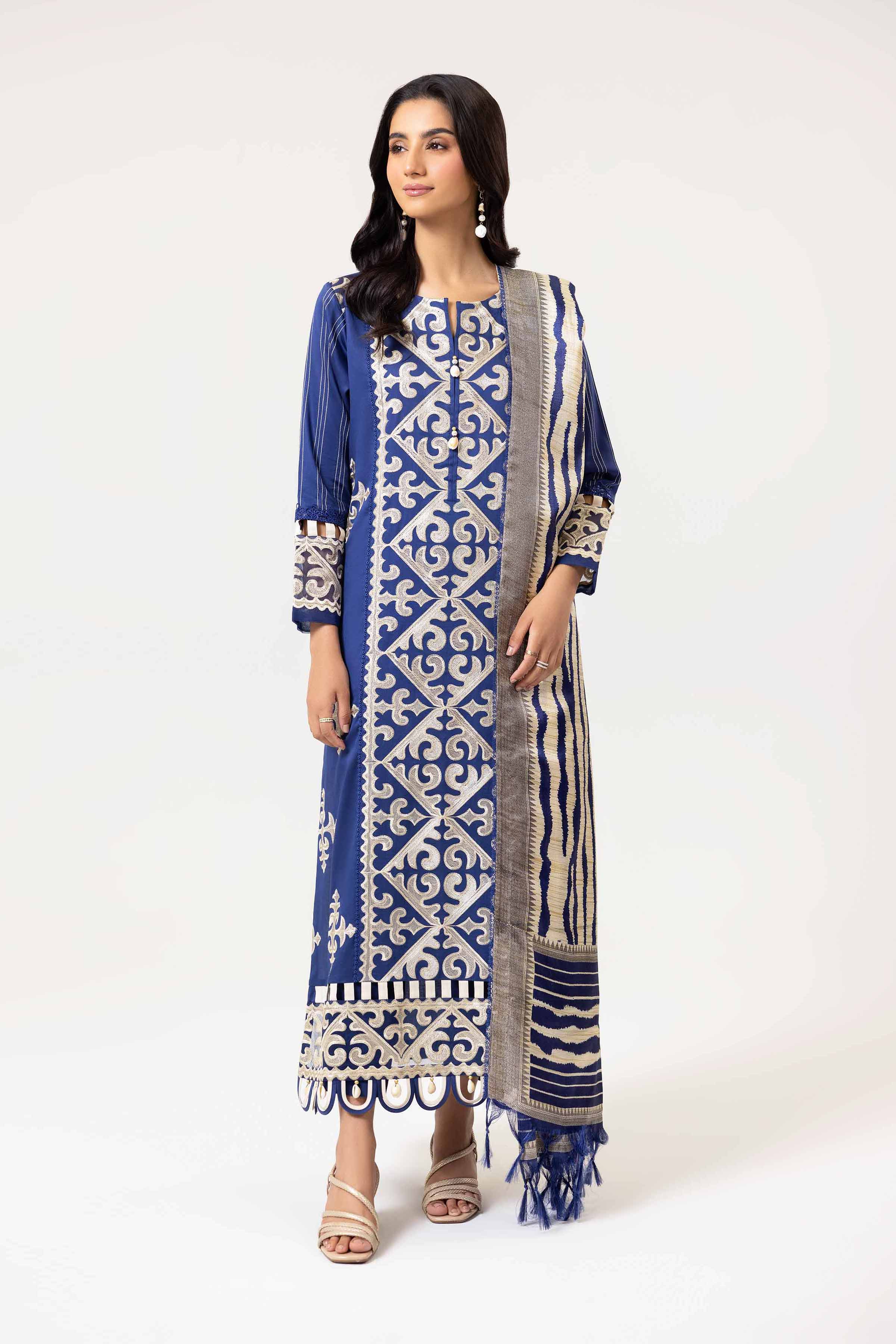 3 Piece - Embroidered Suit - 42402175