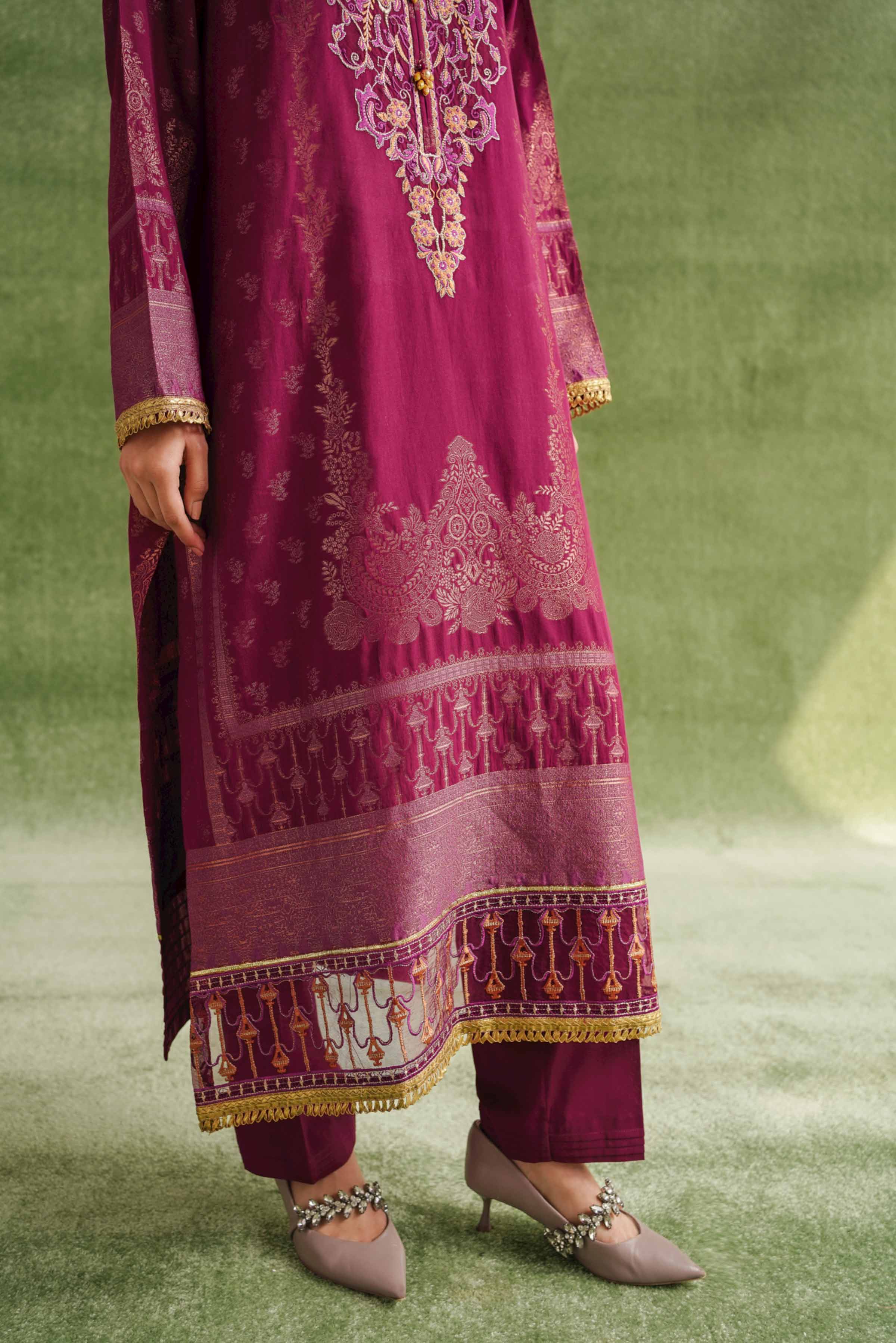 3 Piece - Jacquard Embroidered Suit - 42404356 - Image 6