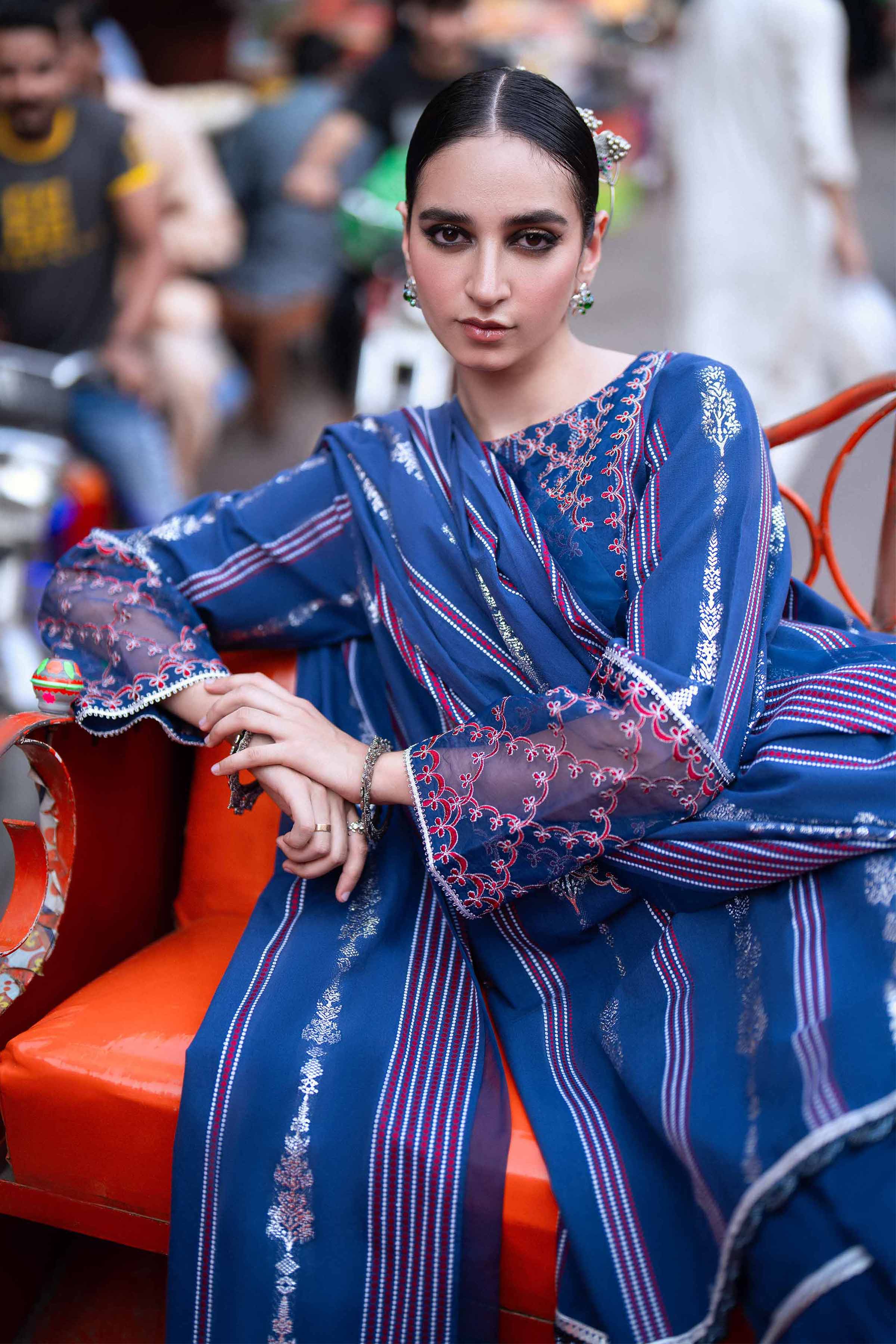 3 Piece - Jacquard Embroidered Suit - 42404377 - Image 2