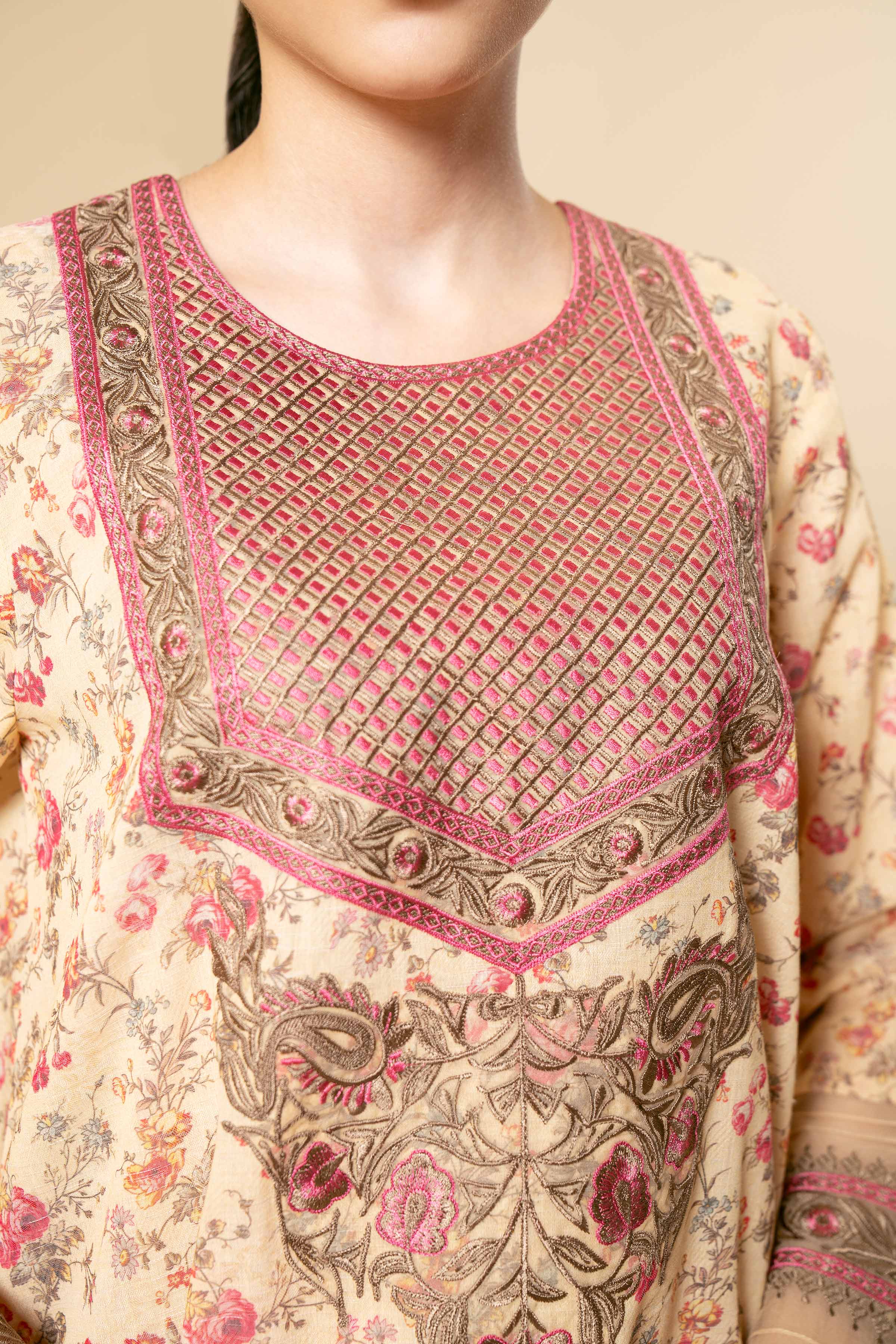 2 Piece - Digital Printed Embroidered Suit - 42404439 - Image 4