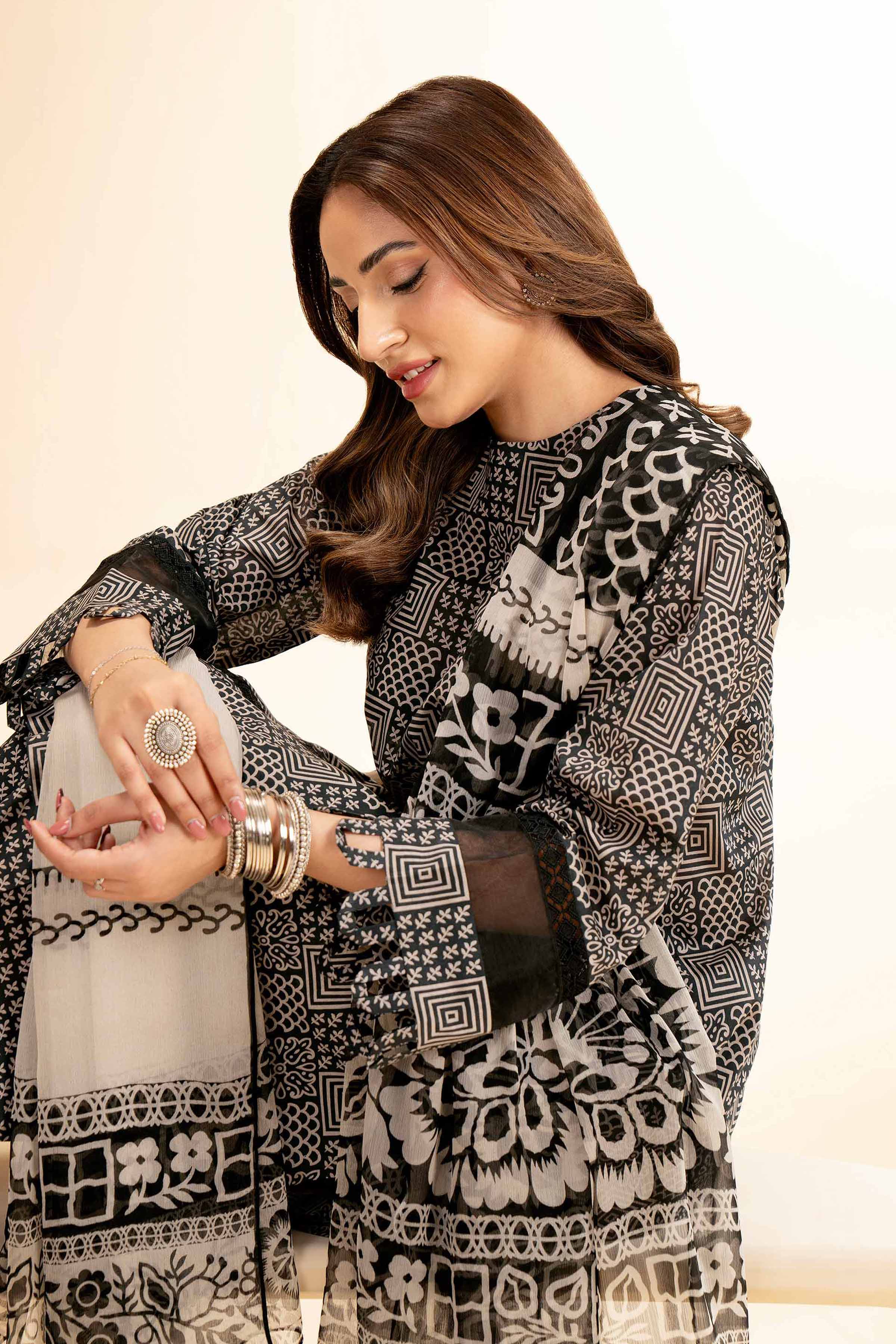 3 Piece - Printed With Laces Suit - 42501334