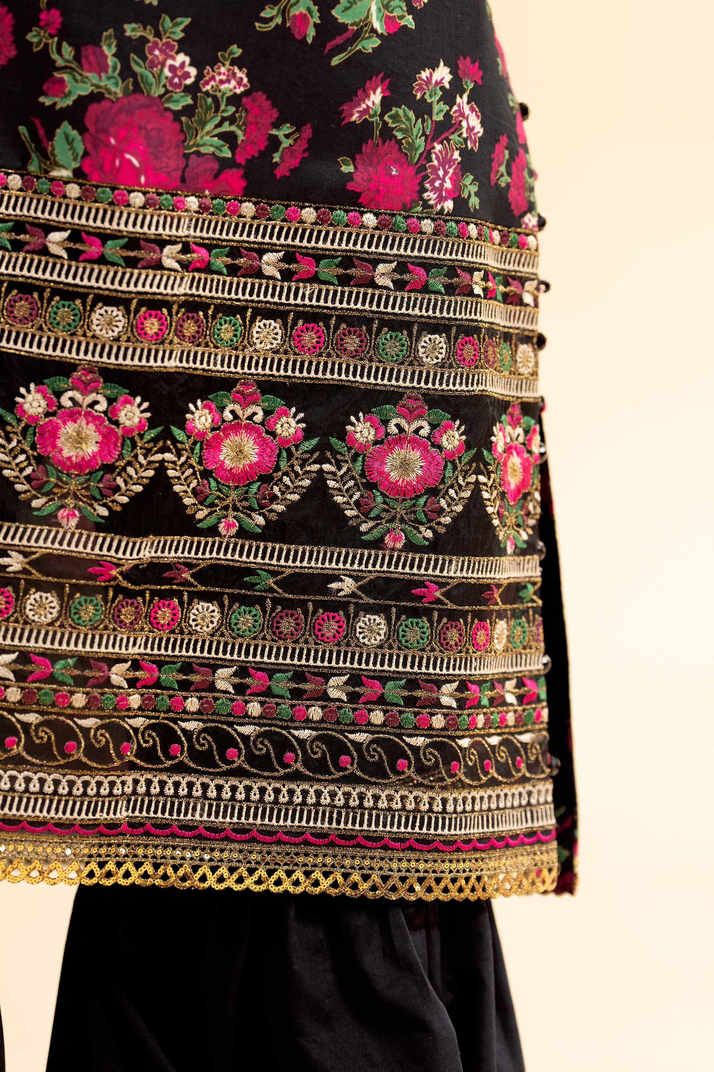 3 Piece - Gold Printed Embroidered Suit - 42501417 - Image 6