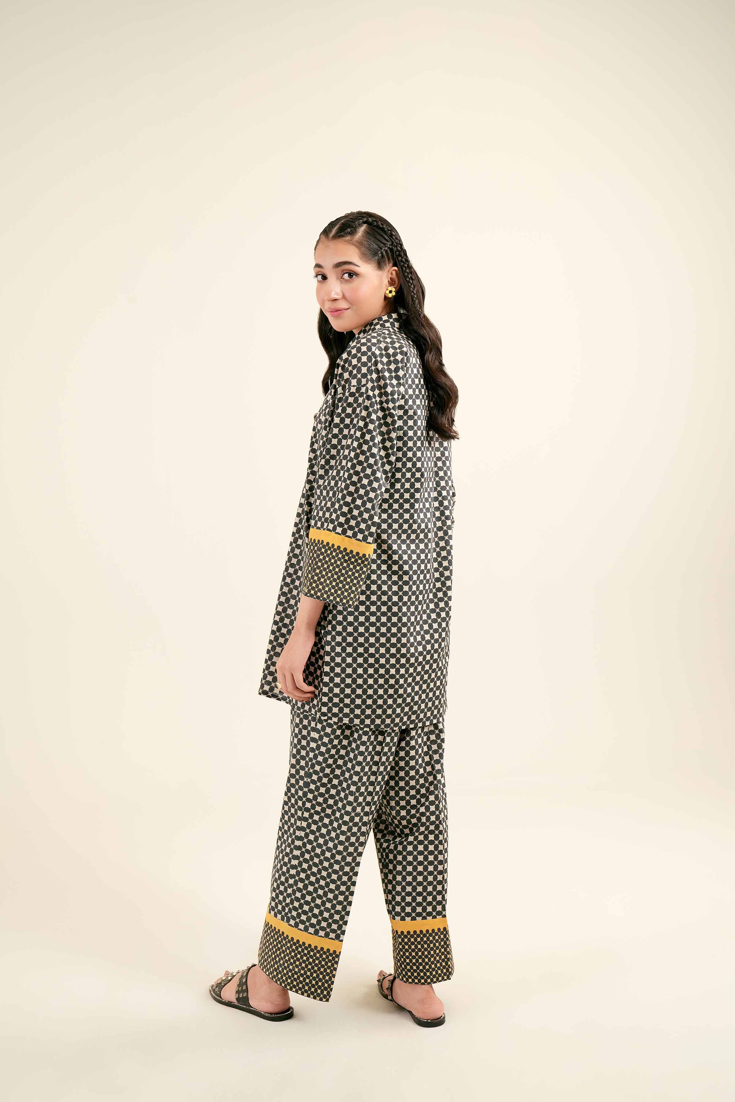 2 Piece - Printed Suit - AS24-61 - Image 3