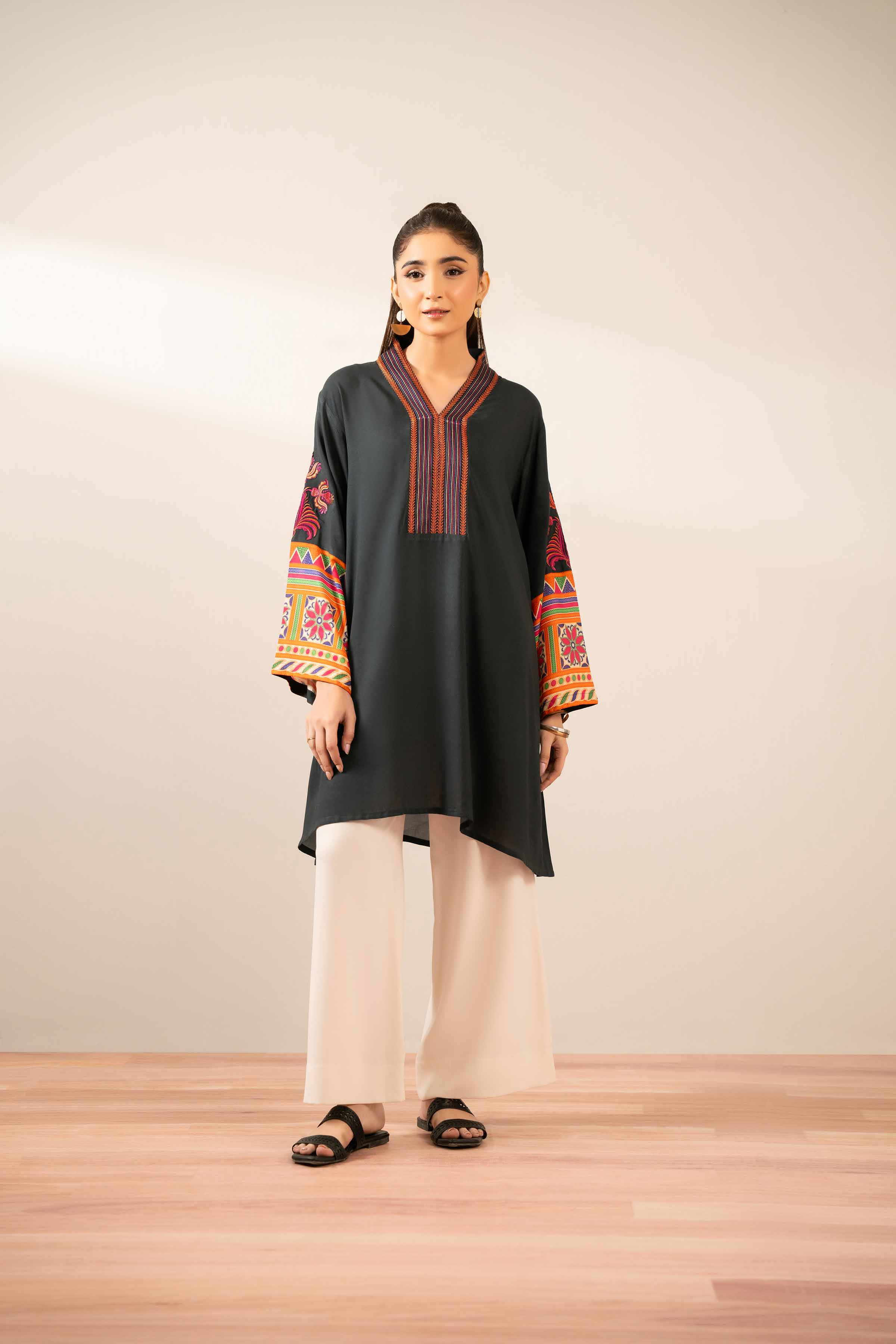 Printed Embroidered Tunic - AS25-107 - Image 5