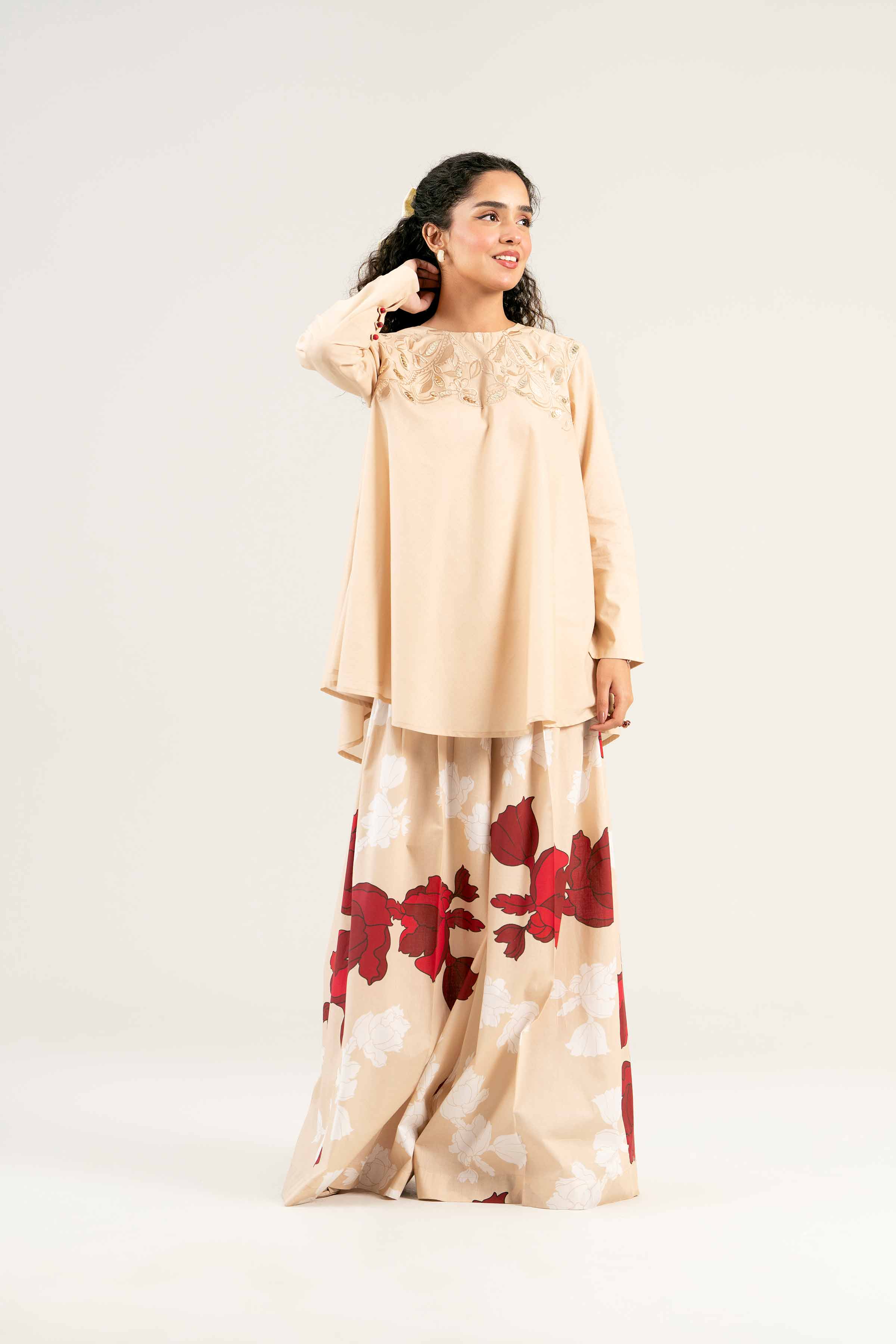 2 Piece - Printed Embroidered Suit - AS25-35 - Image 4