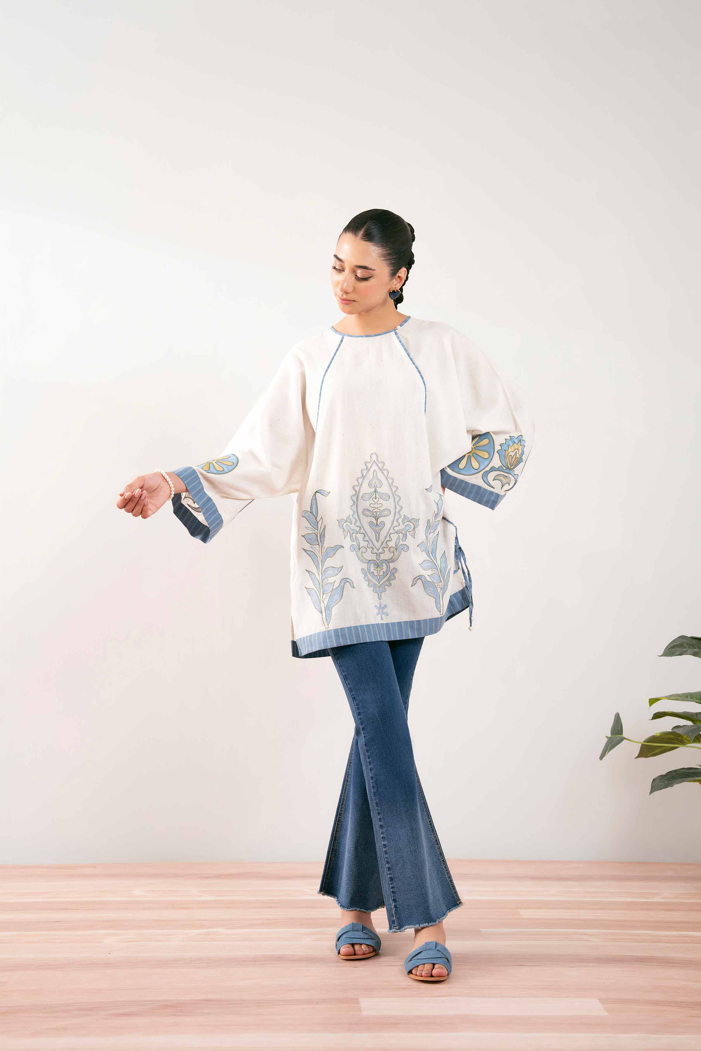 Embroidered Tunic - AS25-81 - Image 4