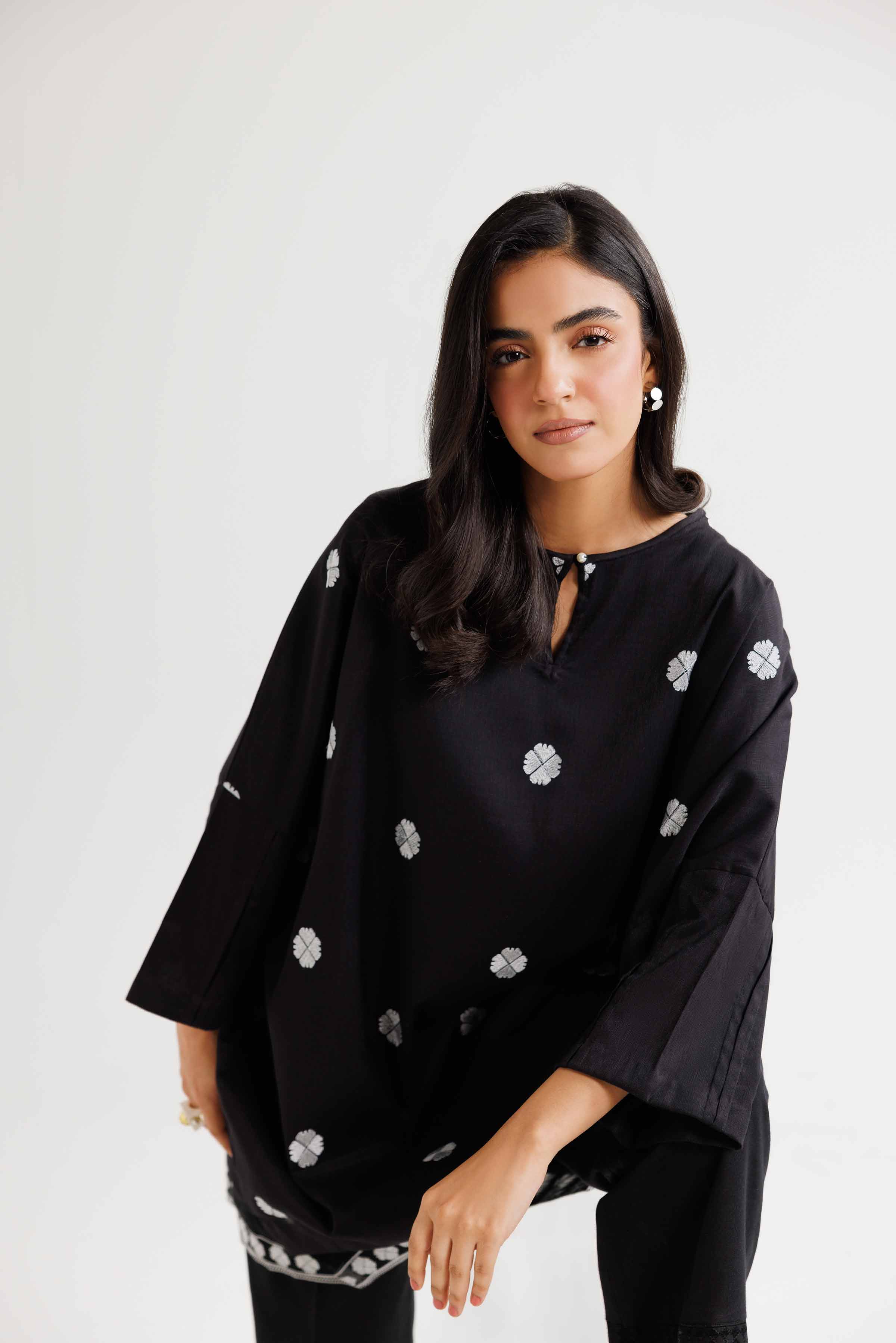 Embroidered Kimono - AW24-03 - Image 5