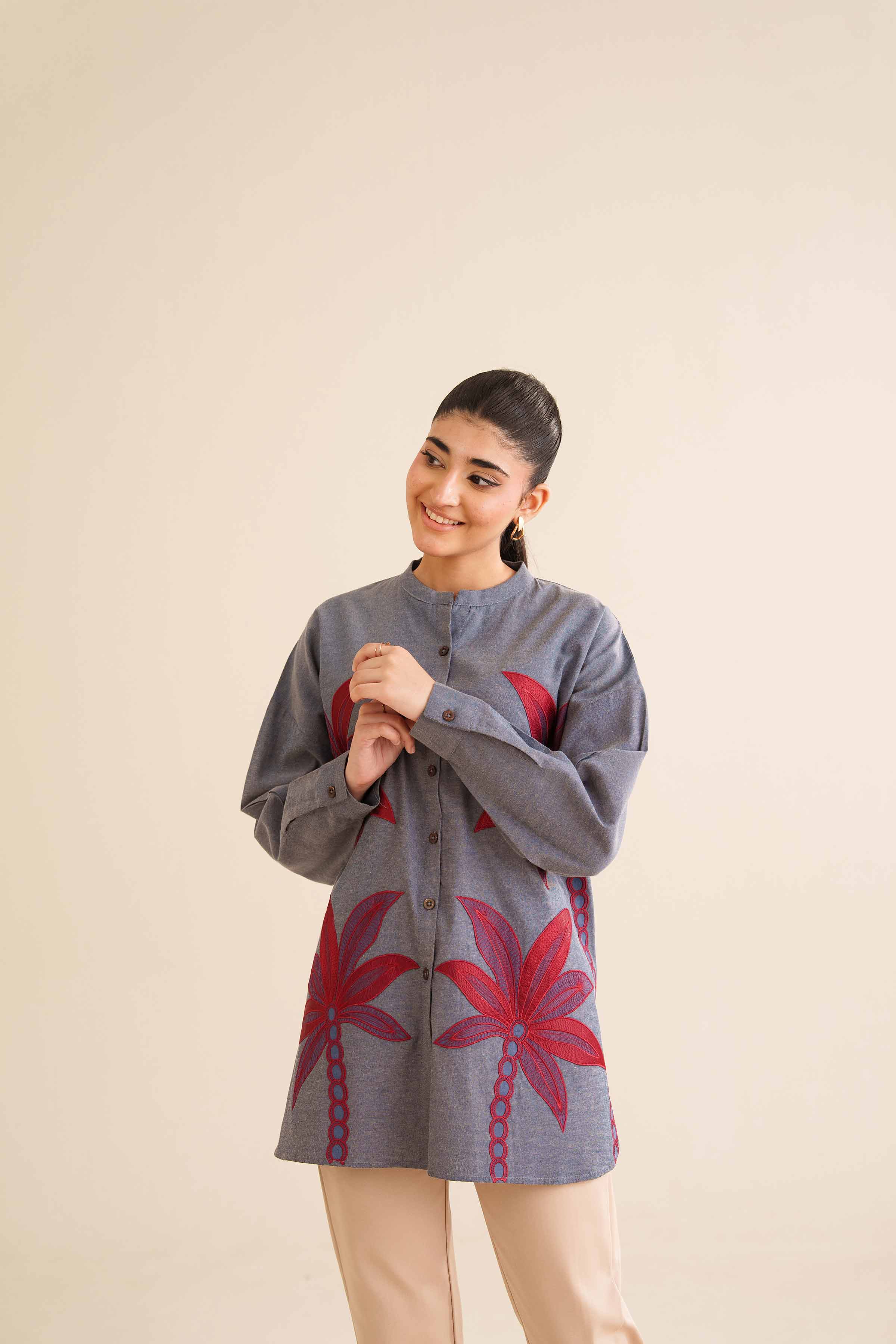 Embroidered Tunic - AW25-05 - Image 3