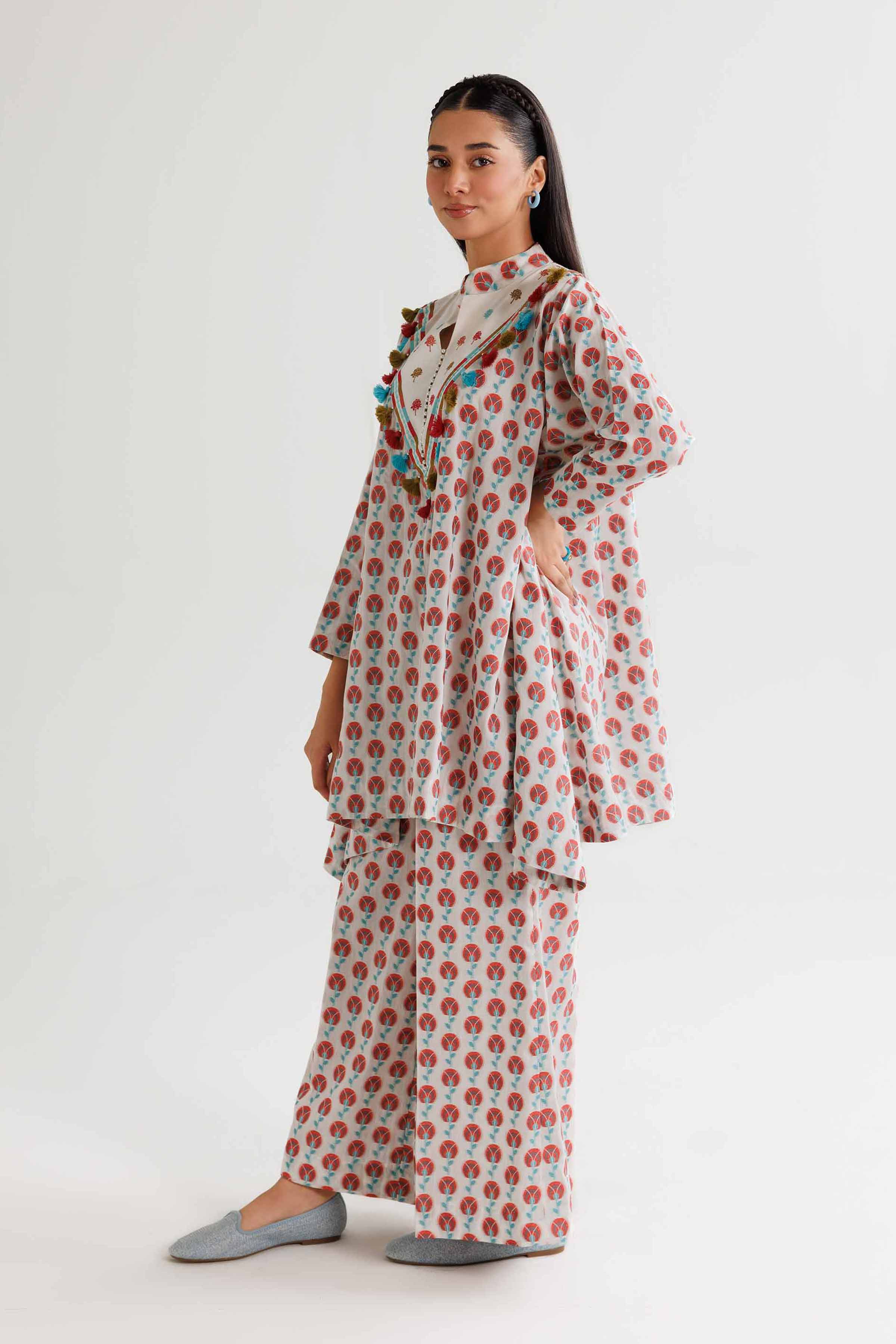 2 Piece - Embroidered Suit - FW24-35 - Image 2