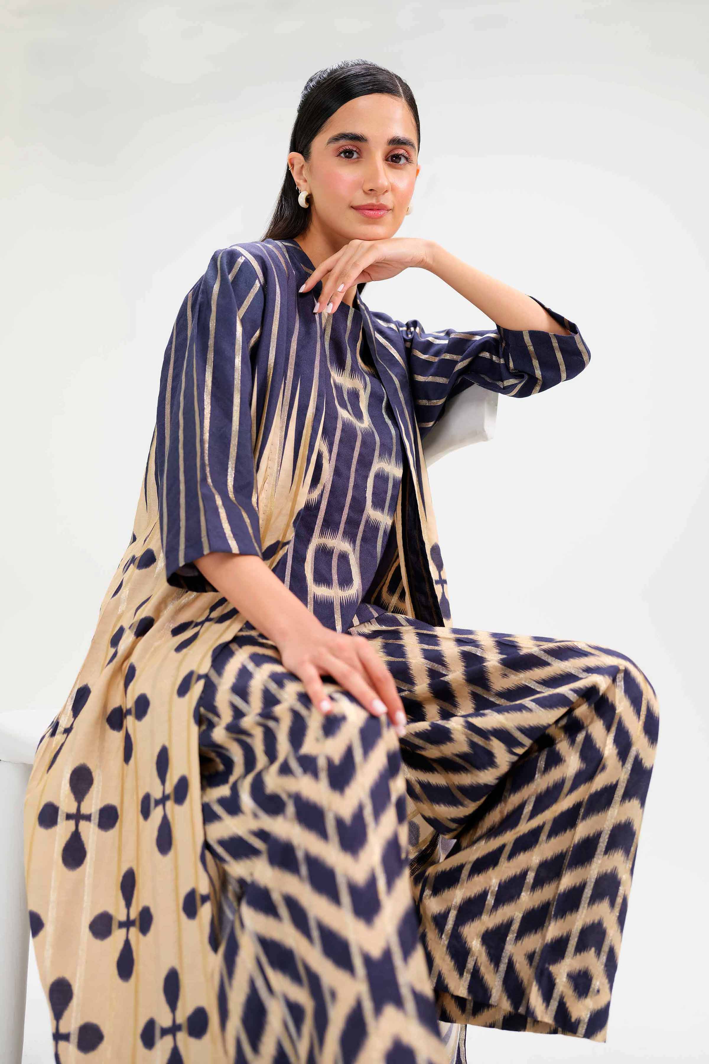 3 Piece - Printed Suit - FW24-71 - Image 2