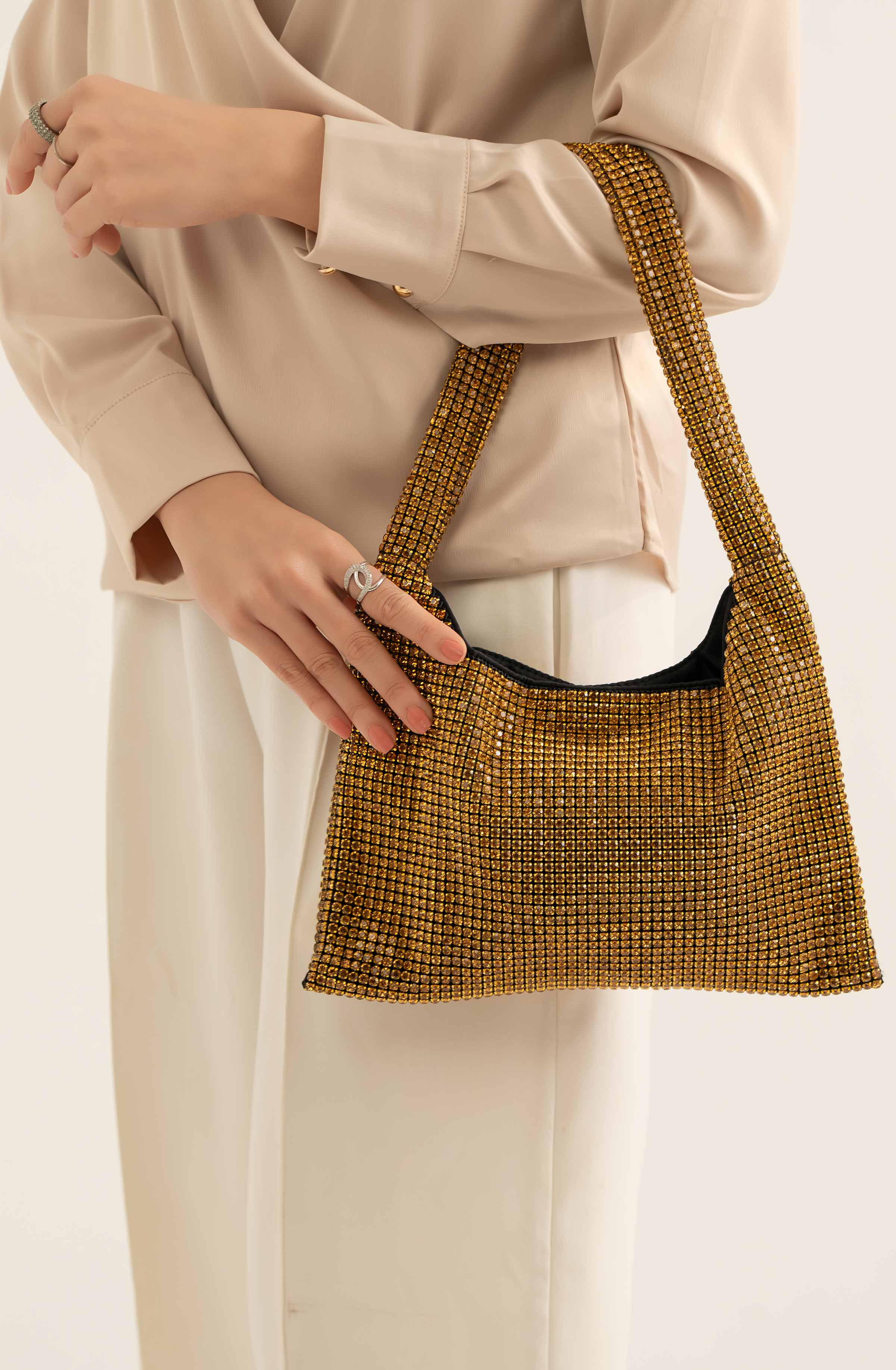 Gold Clutch-441172119 - Image 3