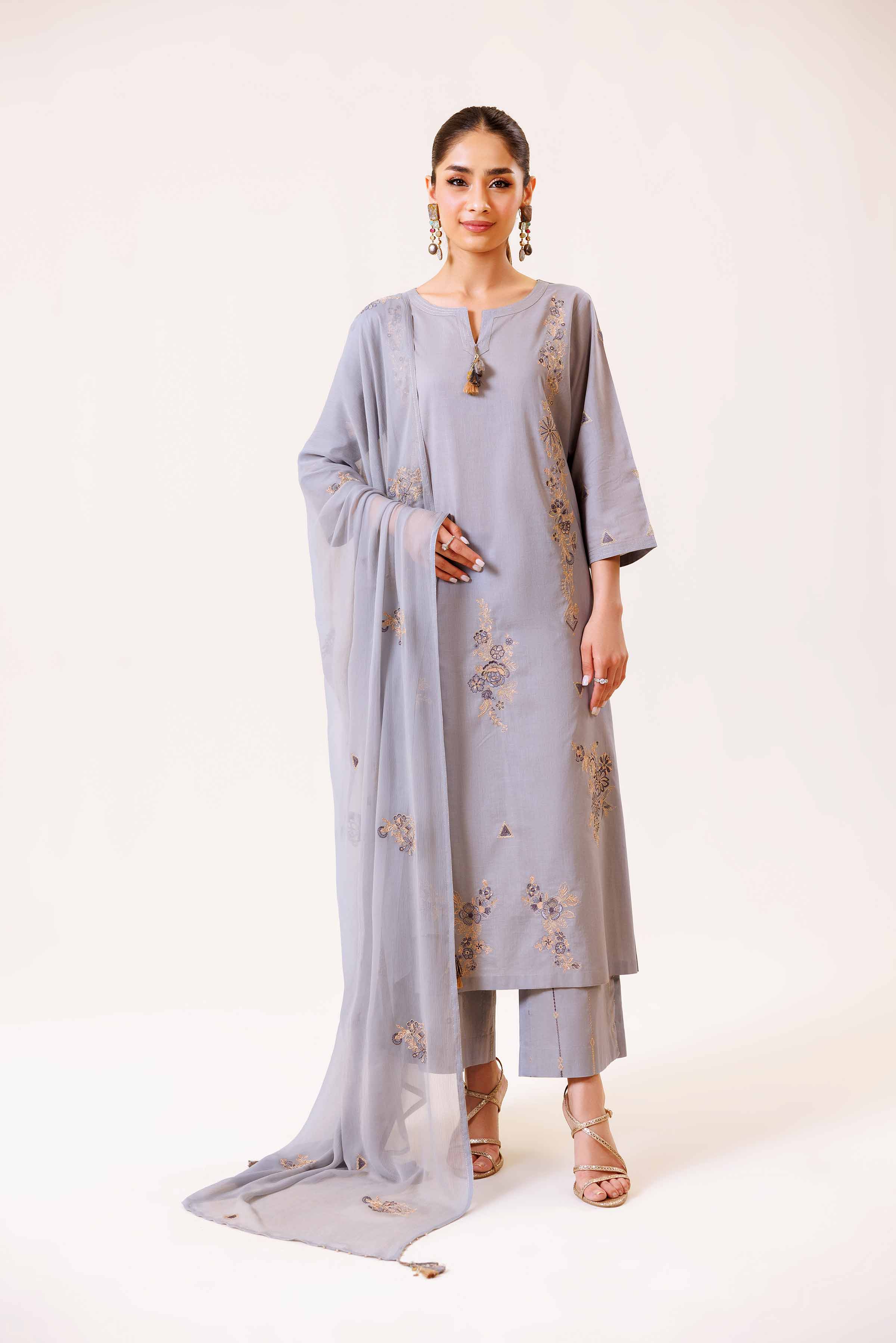 3 Piece - Embroidered Suit - KFE24-17 - Image 12