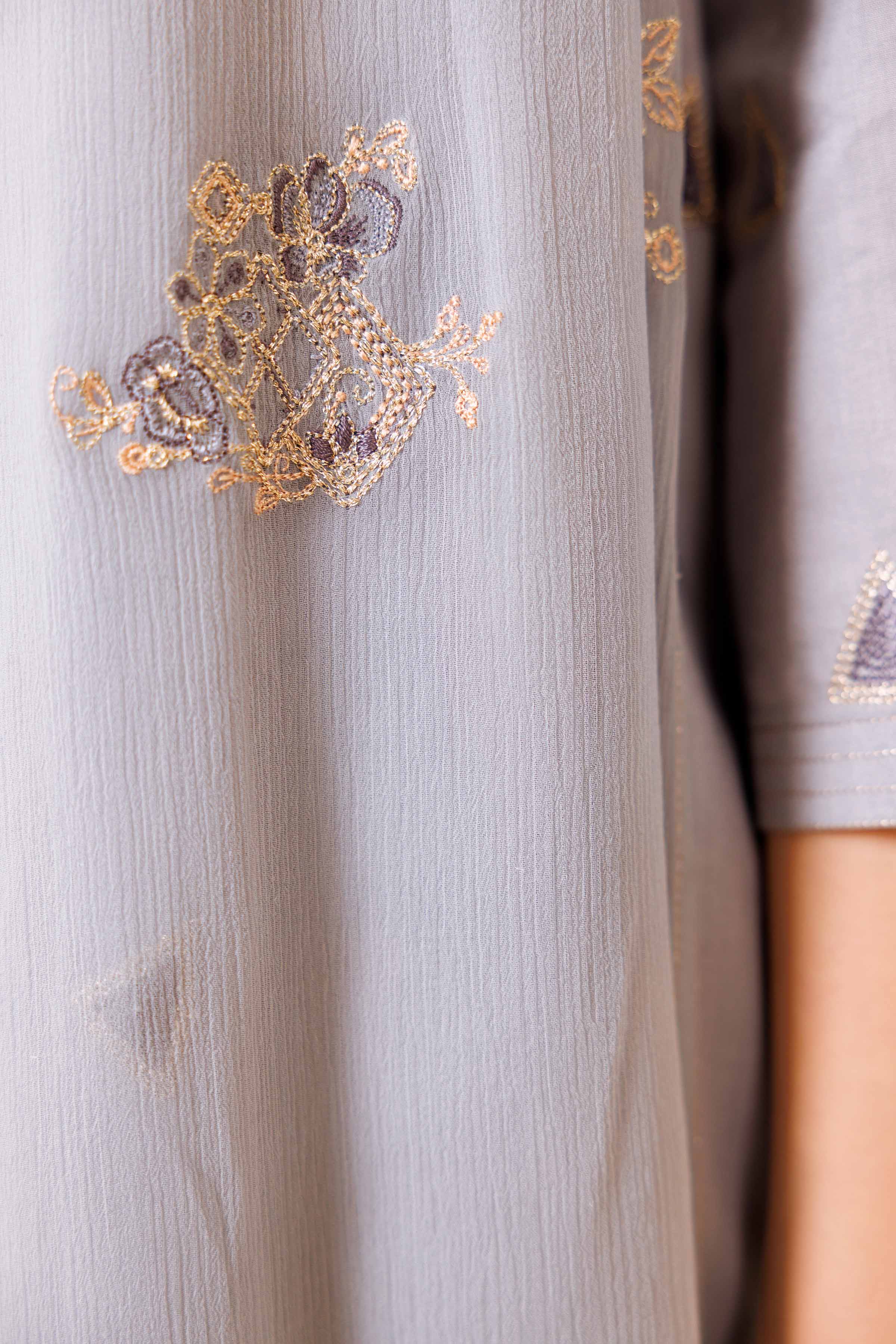3 Piece - Embroidered Suit - KFE24-17 - Image 9
