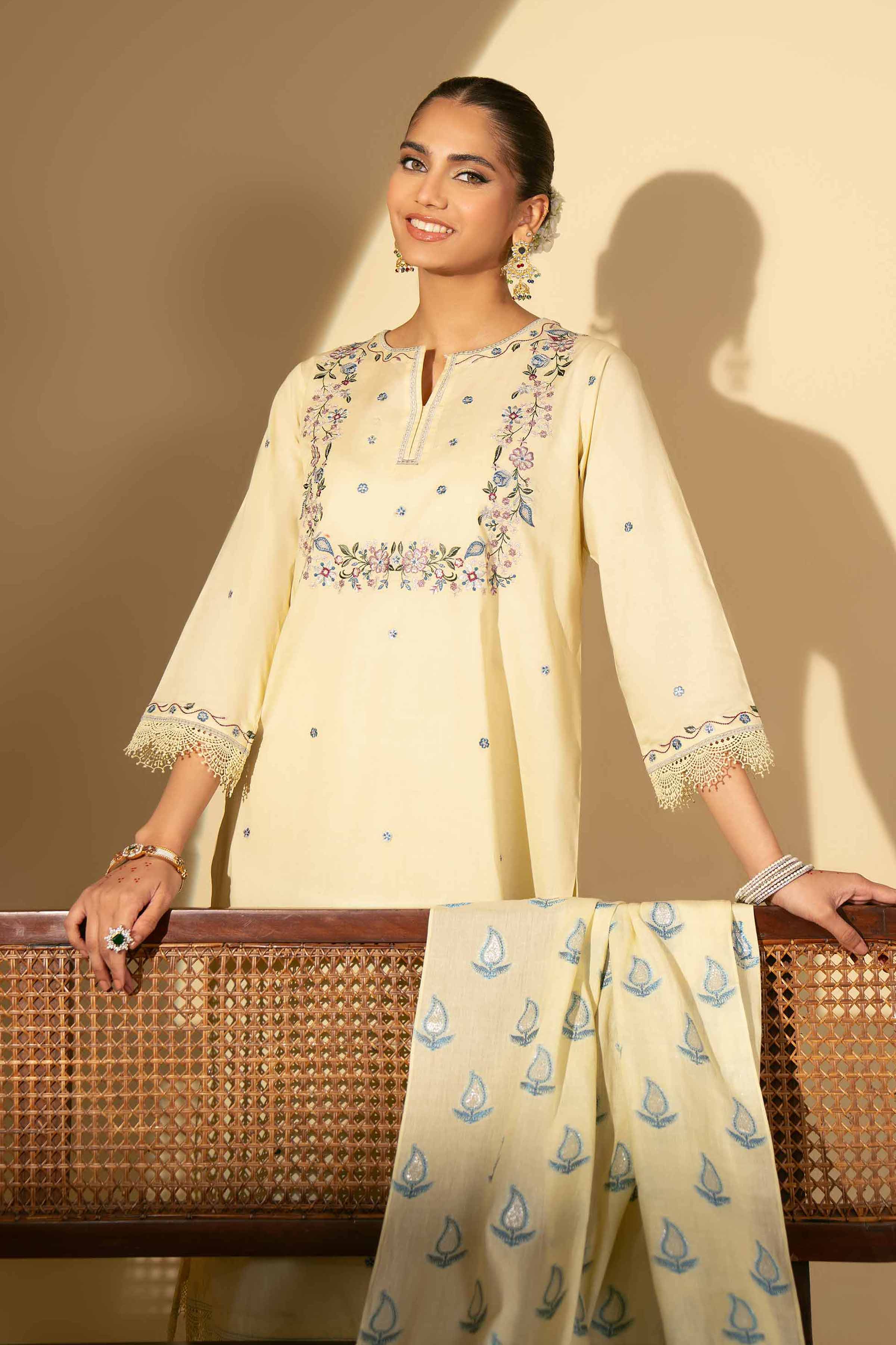 3 Piece -Embroidered Suit - KFE25-76 - Image 4