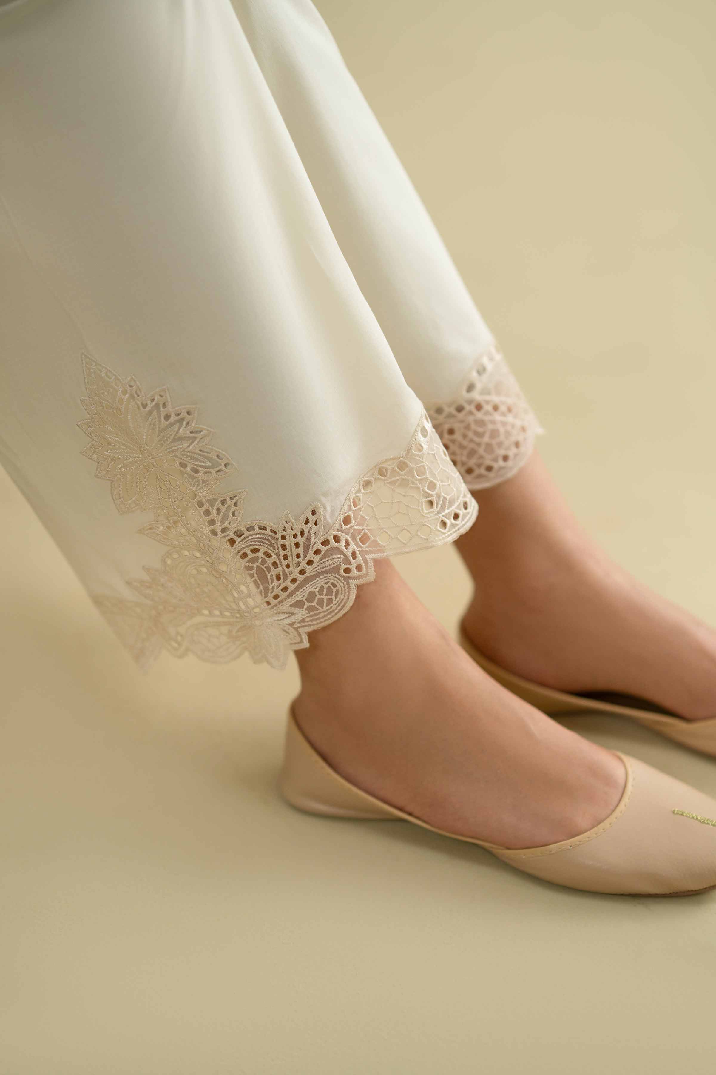 Embroidered Pants - KFE26-129 - Image 4