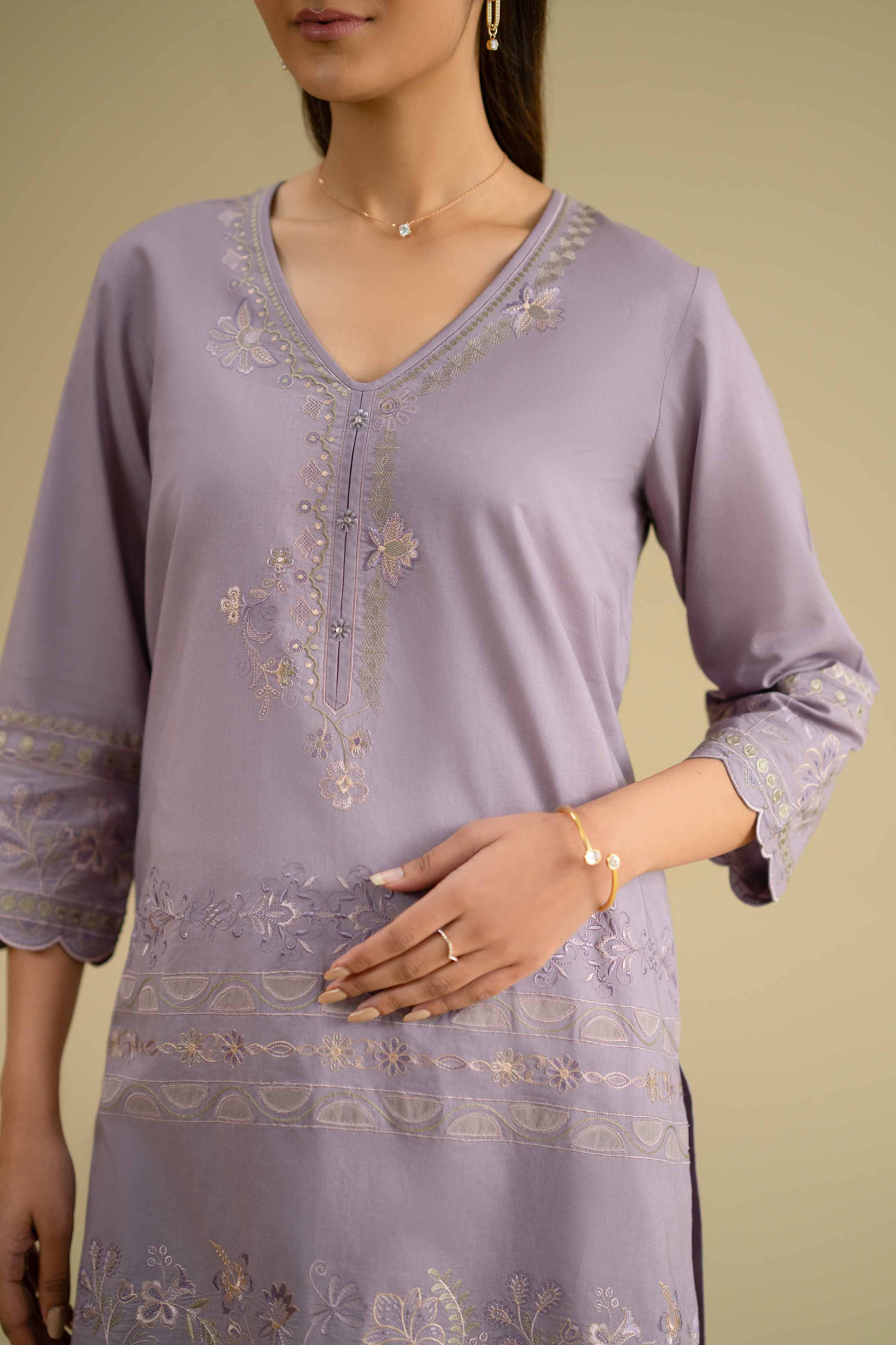 2 Piece - Embroidered Suit - KFE26-52 - Image 8