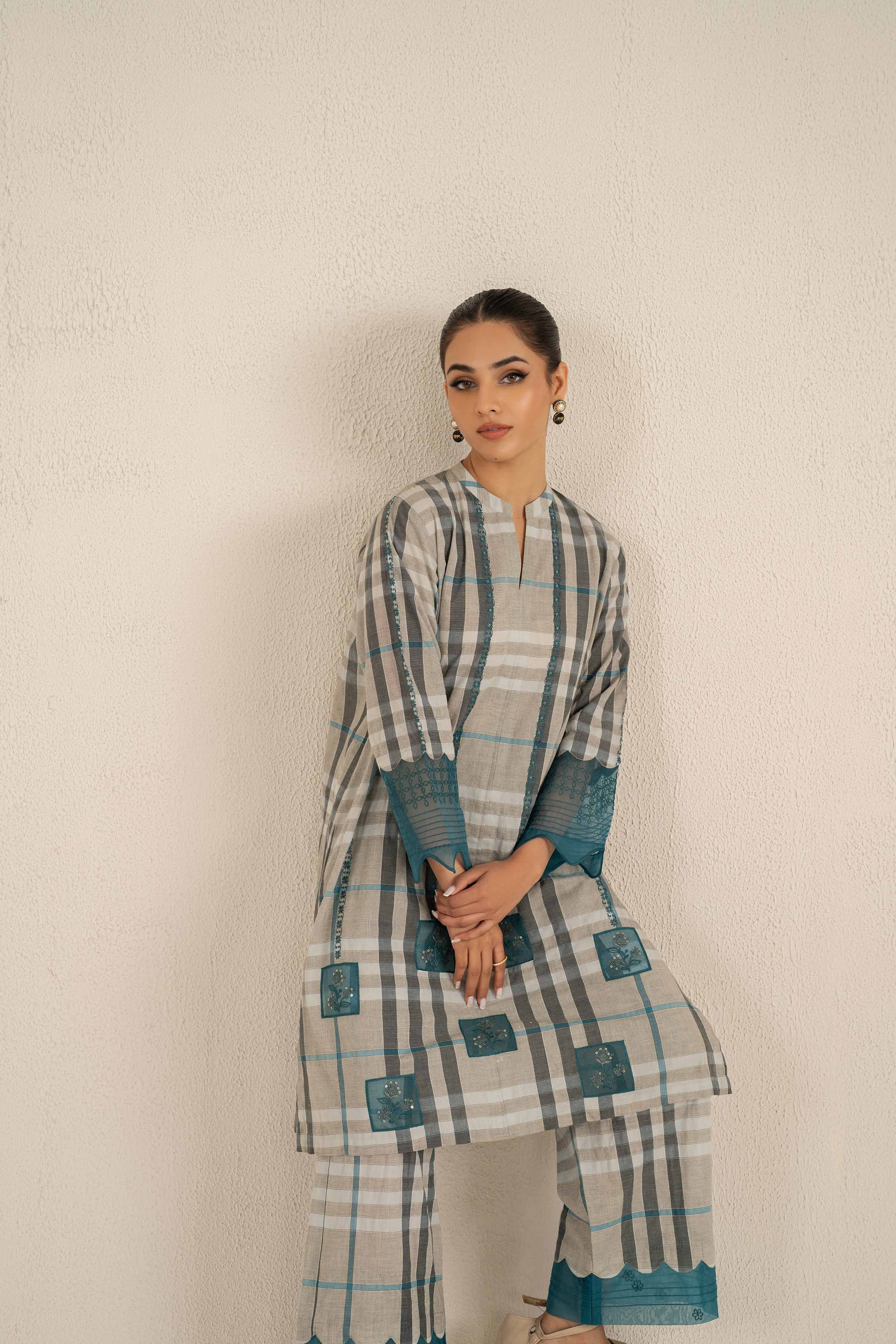 2 Piece - Printed Embroidered Suit - KFS25-23 - Image 8