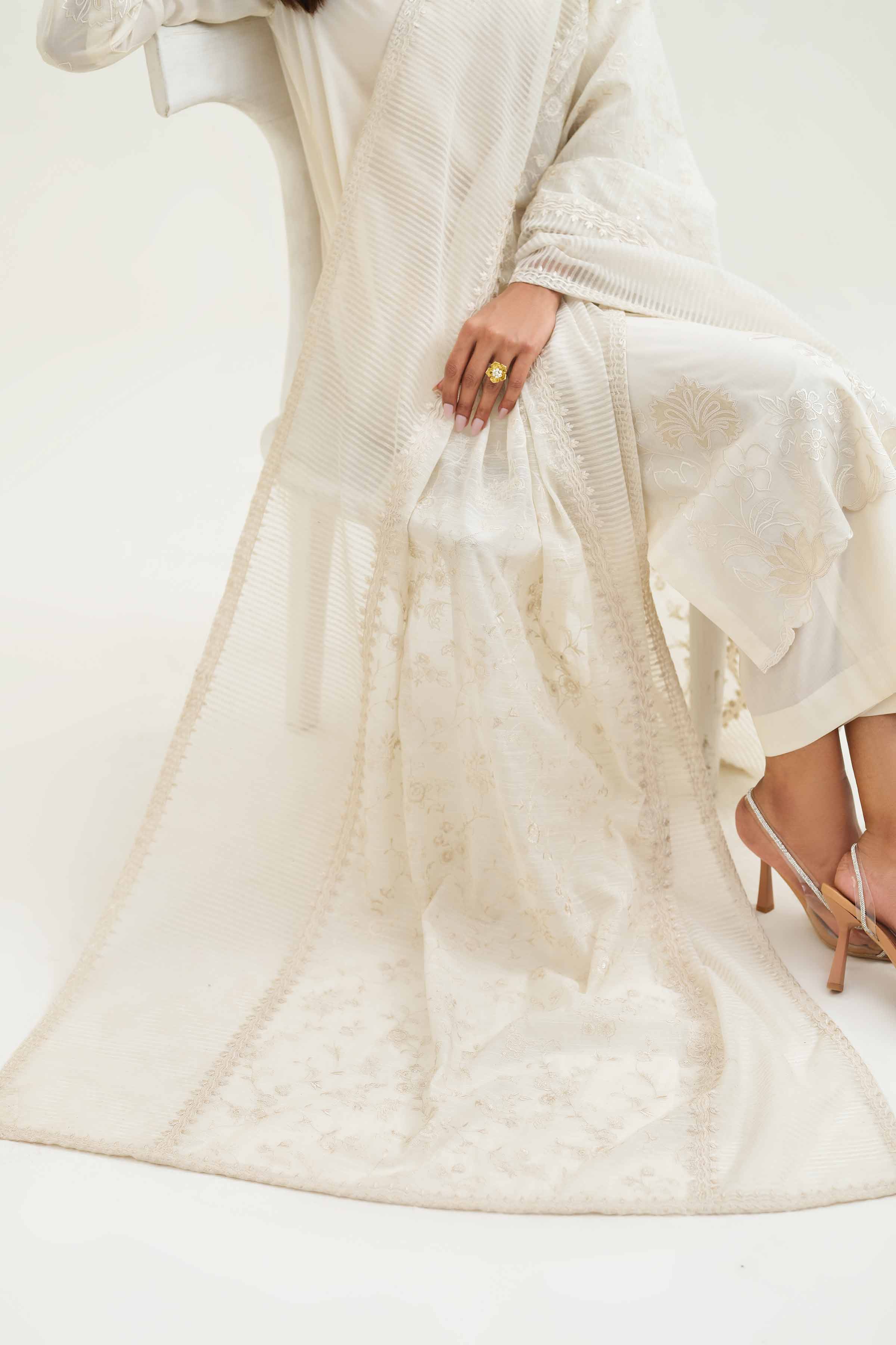 Embroidered Dupatta - KFS25-54 - Image 7