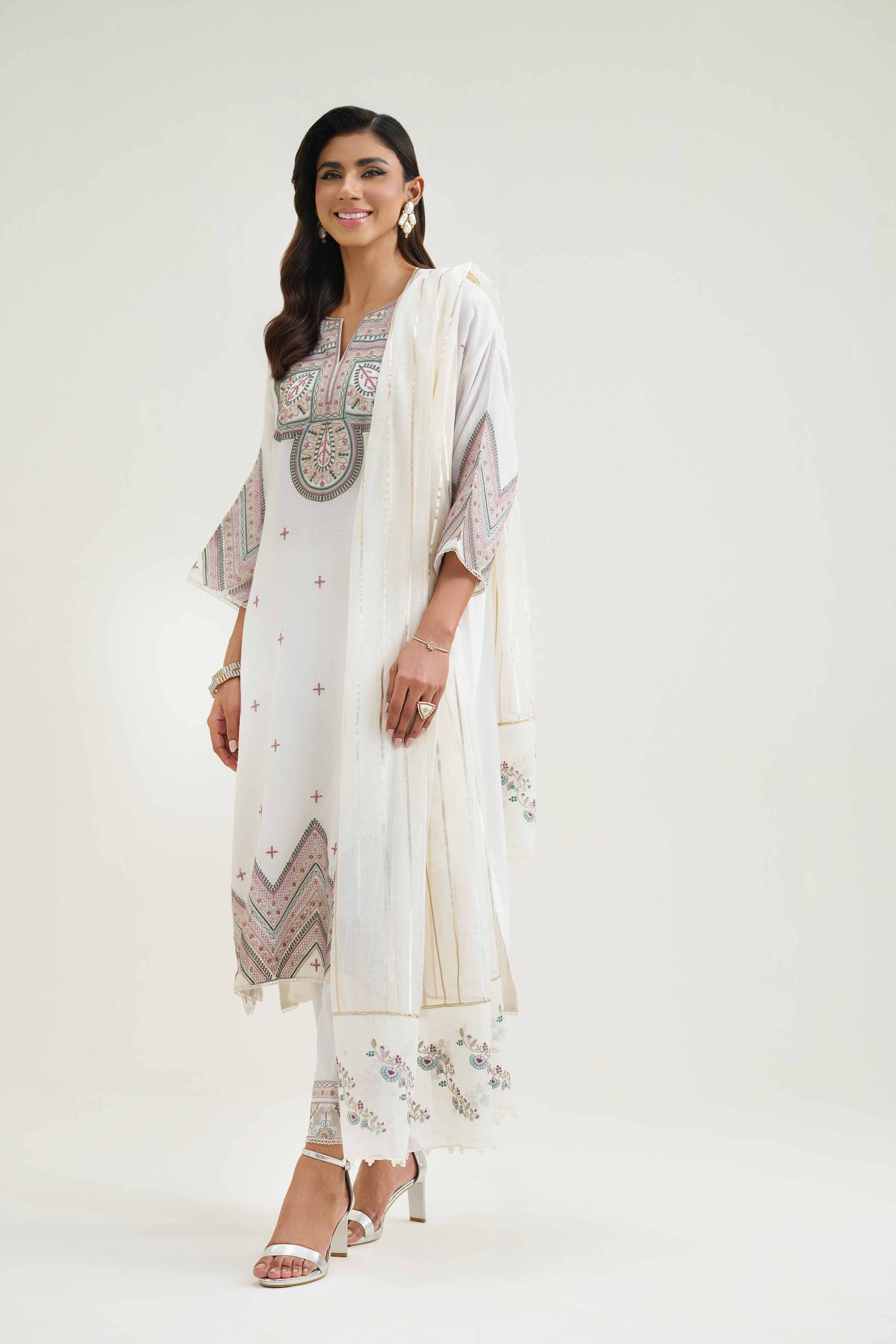 Embroidered Dupatta - KFS25-56 - Image 4