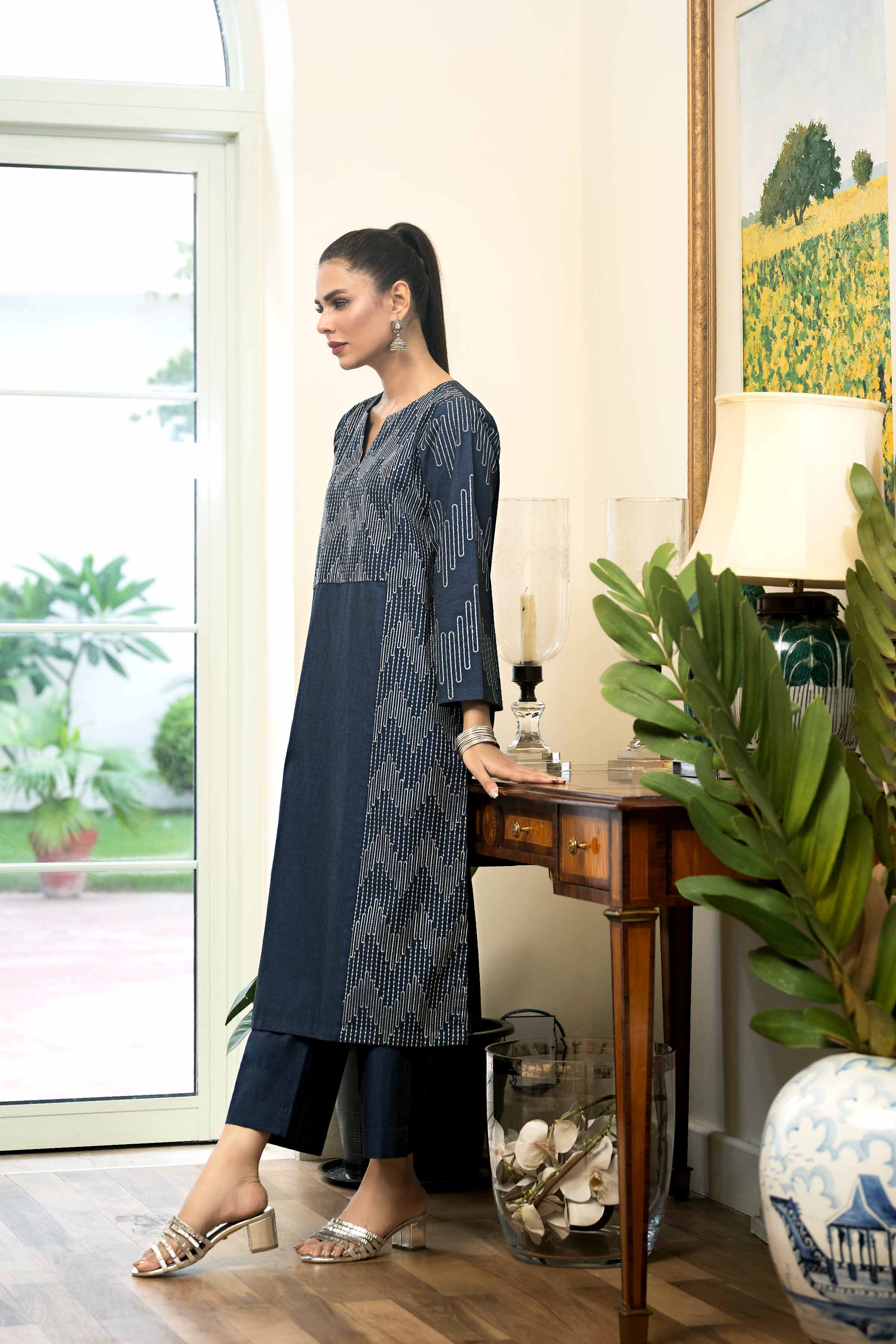 2 Piece - Embroidered Suit - KFW23-106 - Image 2