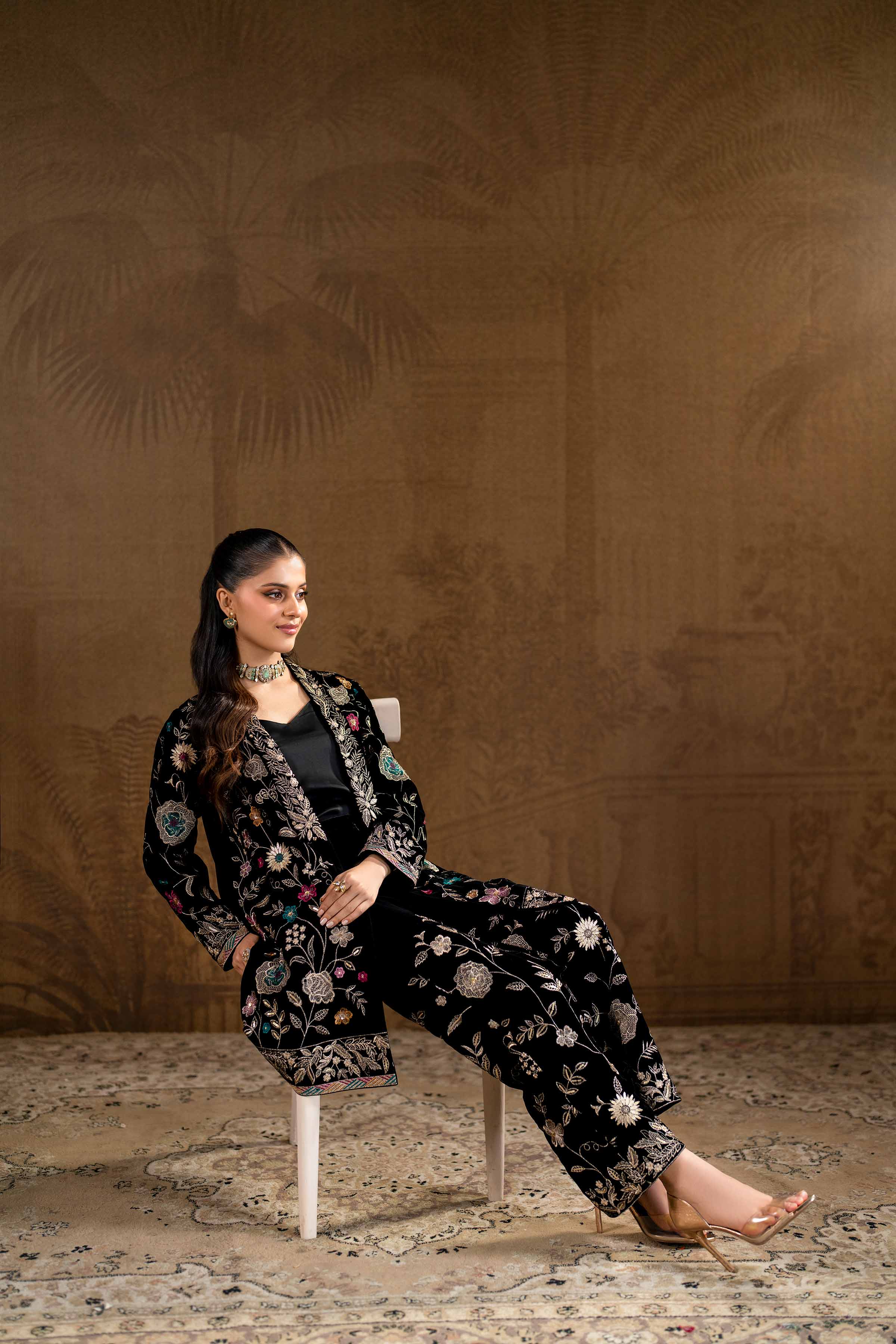 2 Piece - Embroidered Suit - KFW24-07 - Image 7