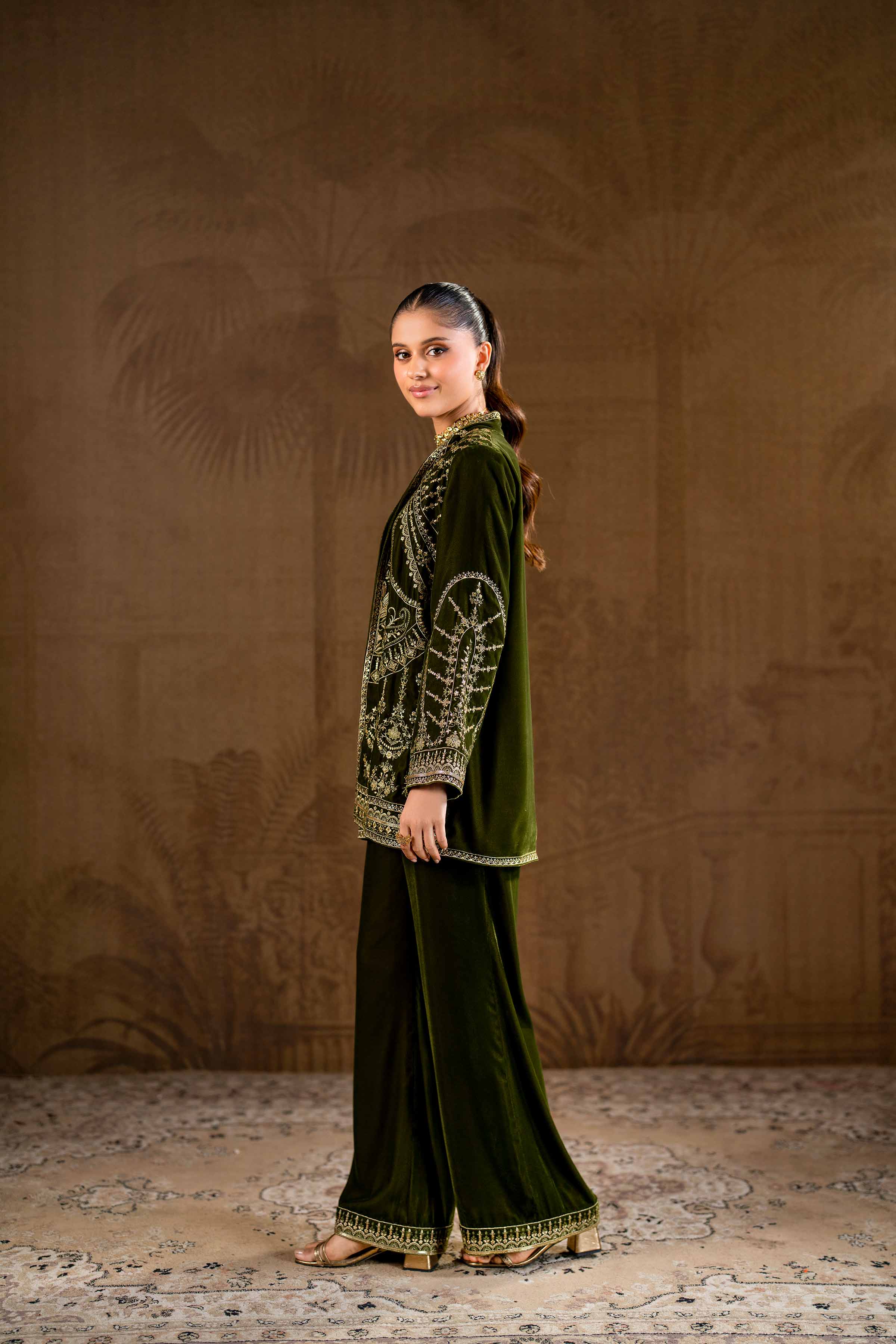 3 Piece - Embroidered Suit - KFW24-08 - Image 5