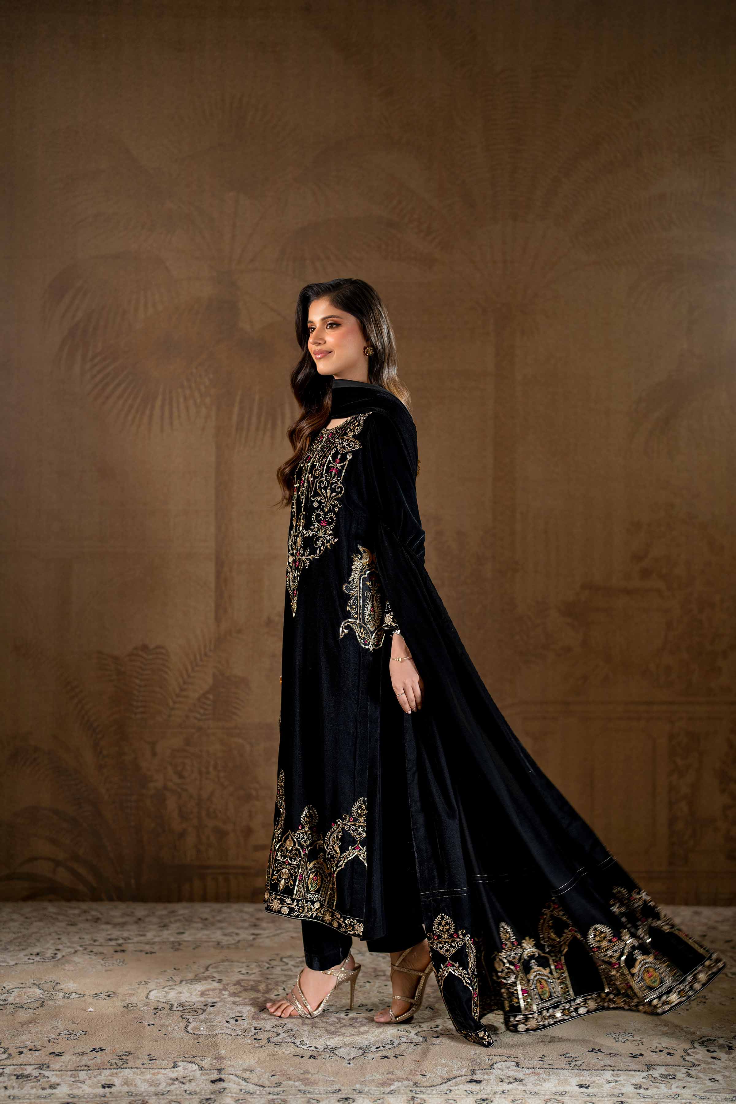 3 Piece - Embroidered Suit - KFW24-10 - Image 11