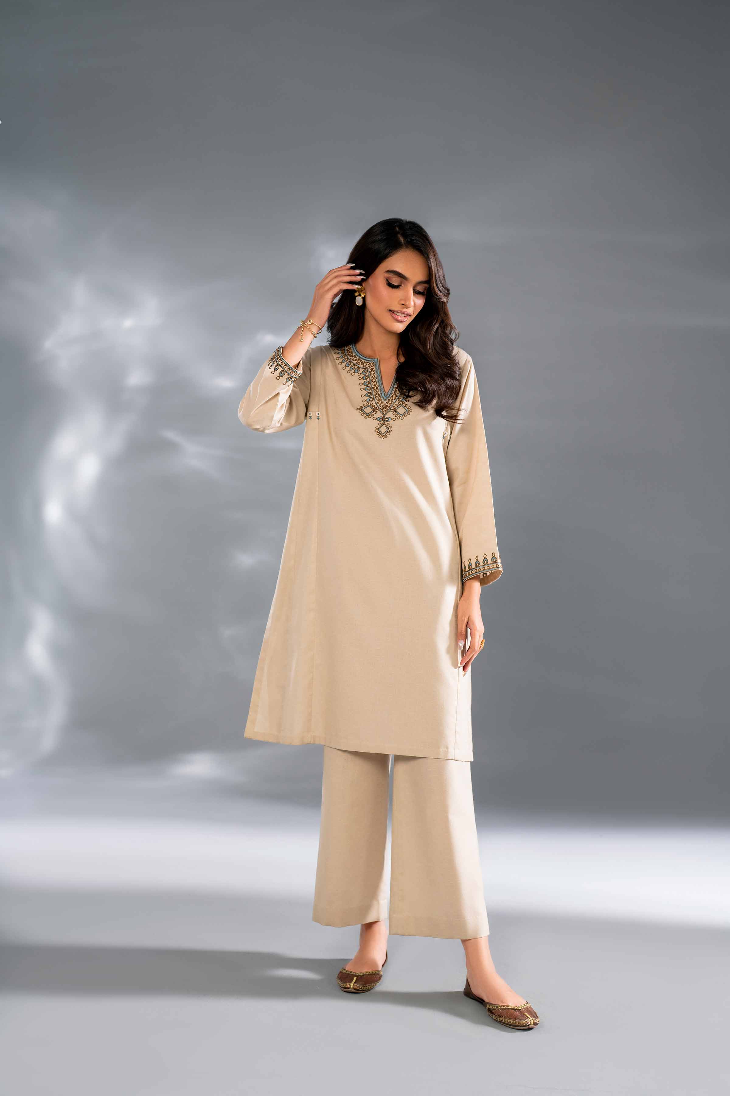 2 Piece - Embroidered Suit - KFW24-101 - Image 4