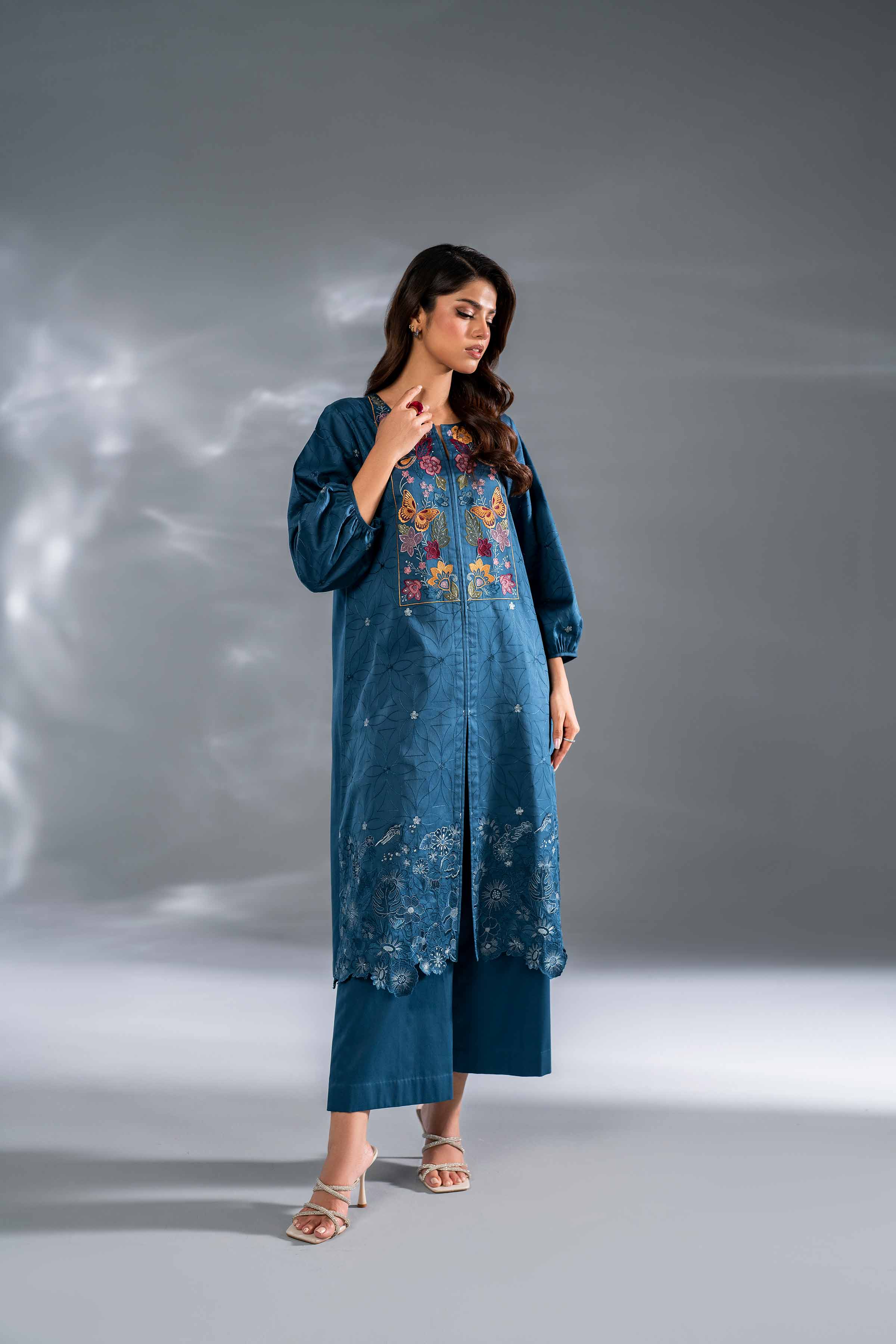 2 Piece - Embroidered Suit - KFW24-118 - Image 4