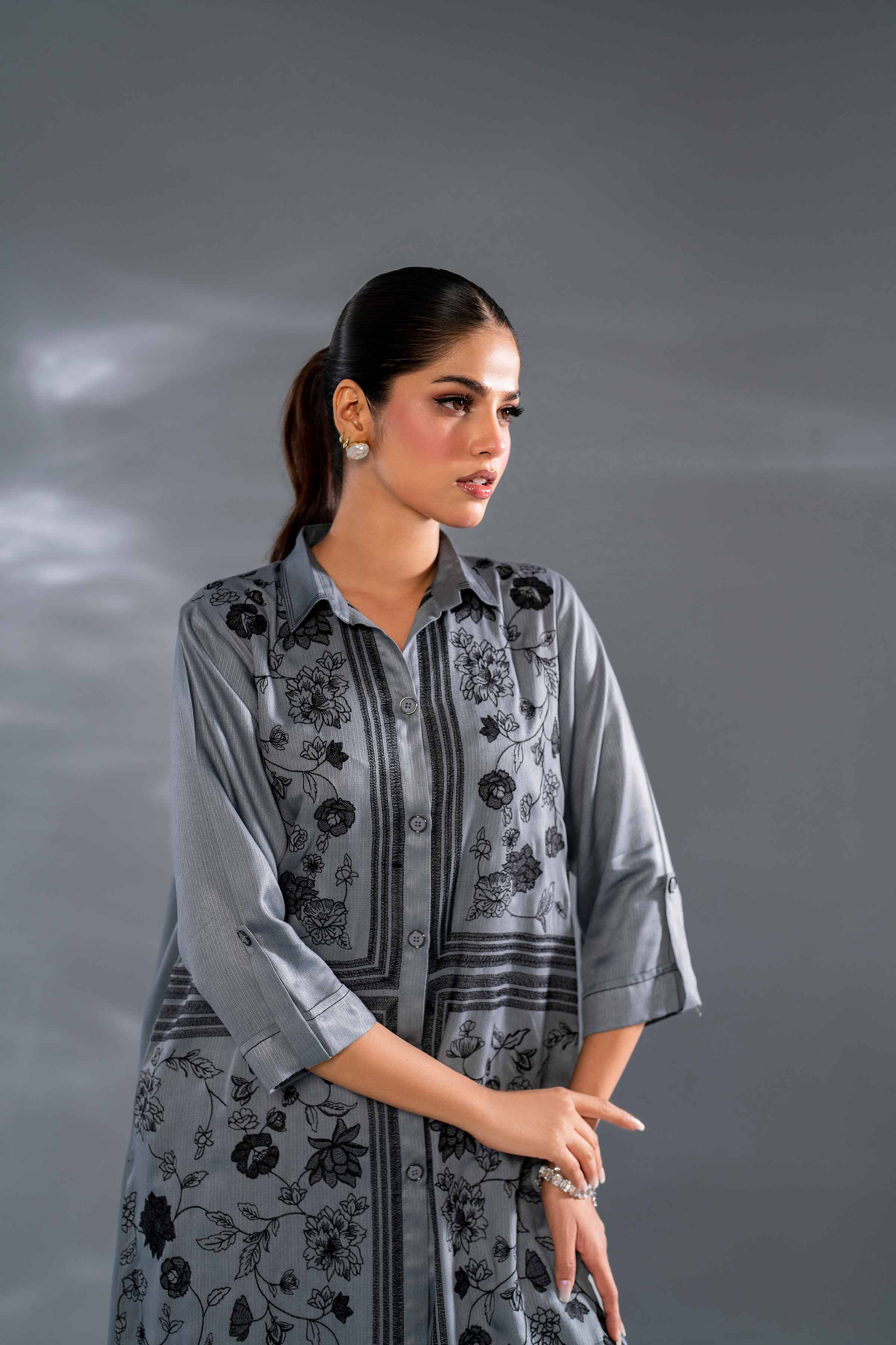 2 Piece - Embroidered Suit - KFW24-126 - Image 5