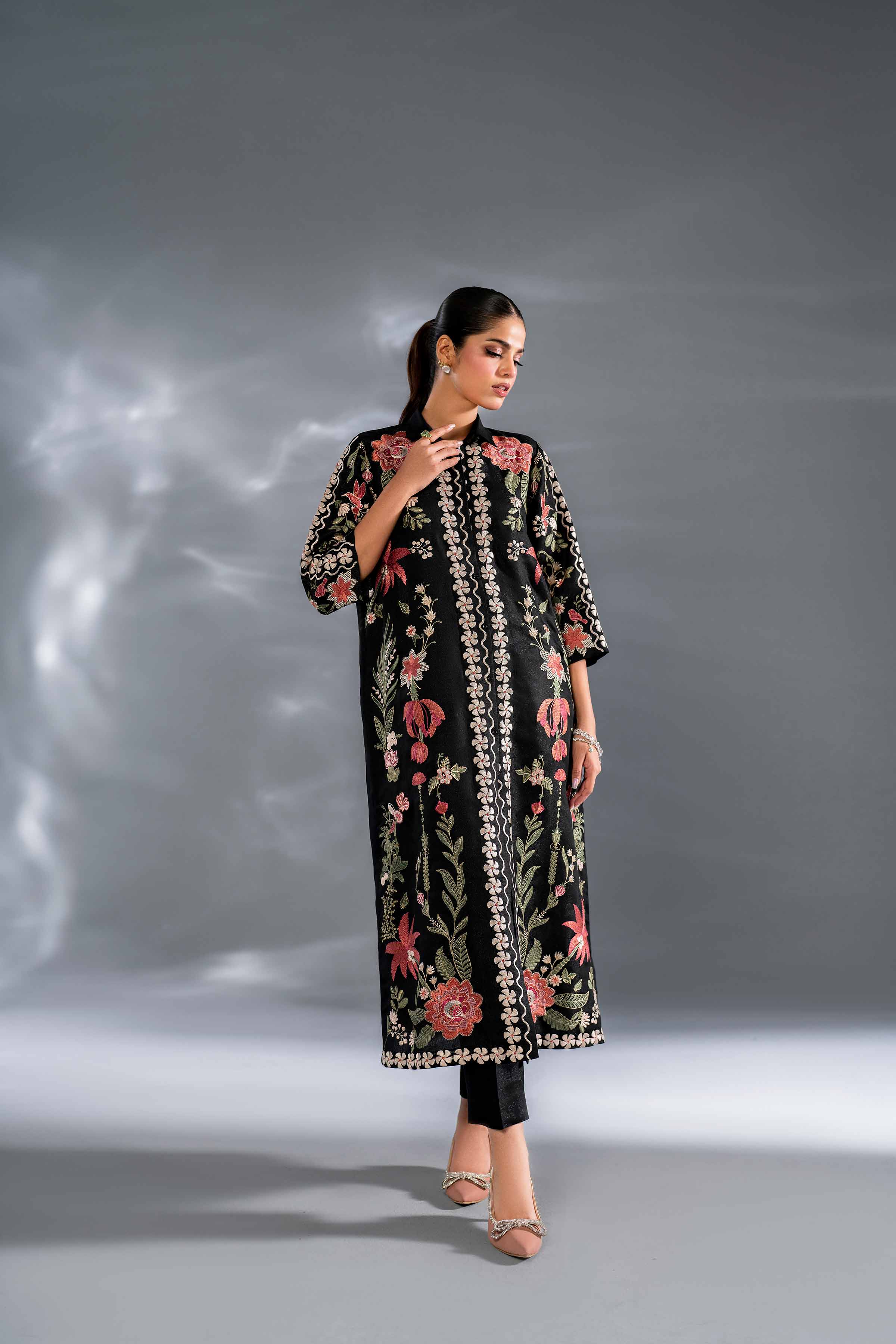 2 Piece - Embroidered Suit - KFW24-132 - Image 5