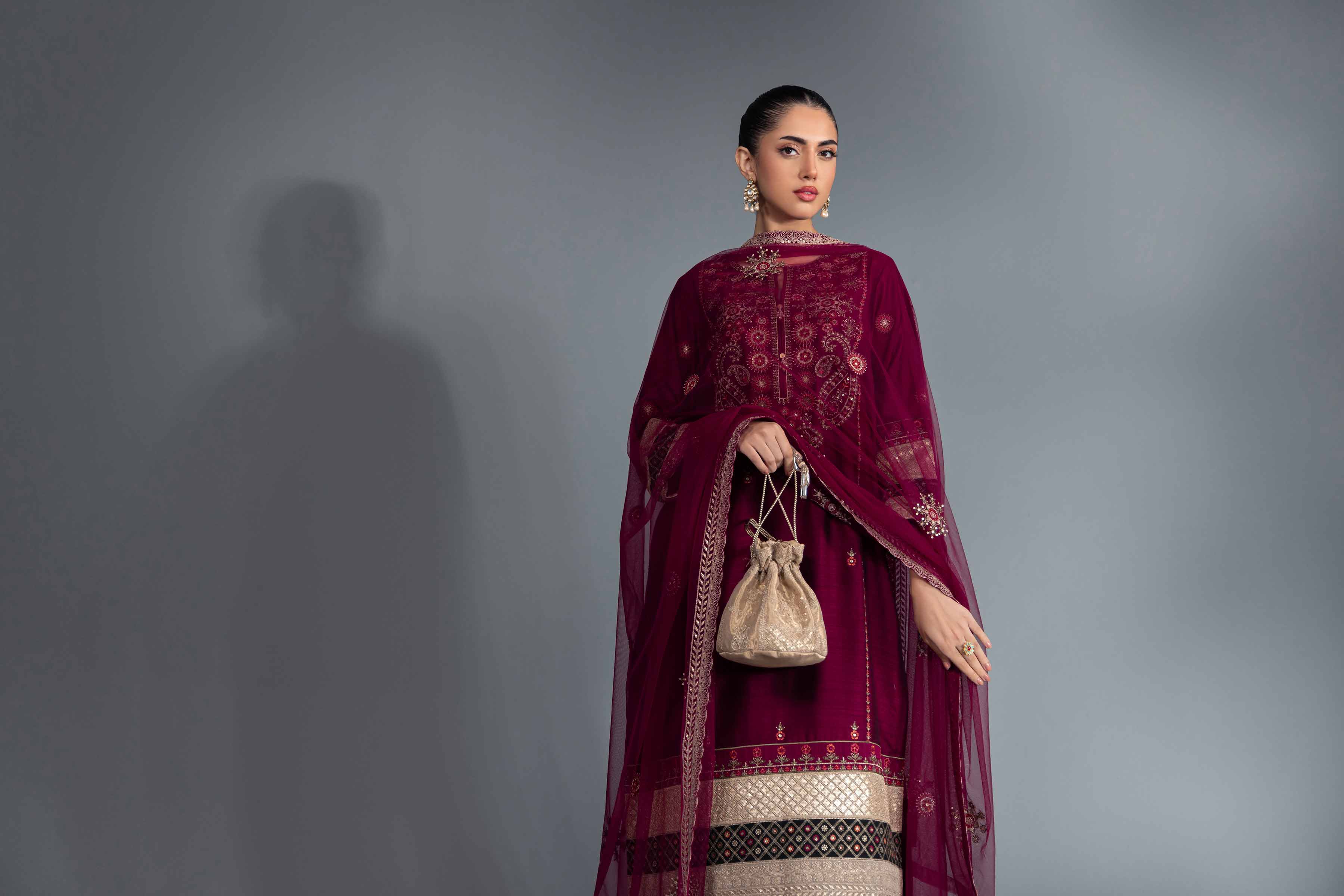 Embroidered Pouch - KFW24-149 - Image 3