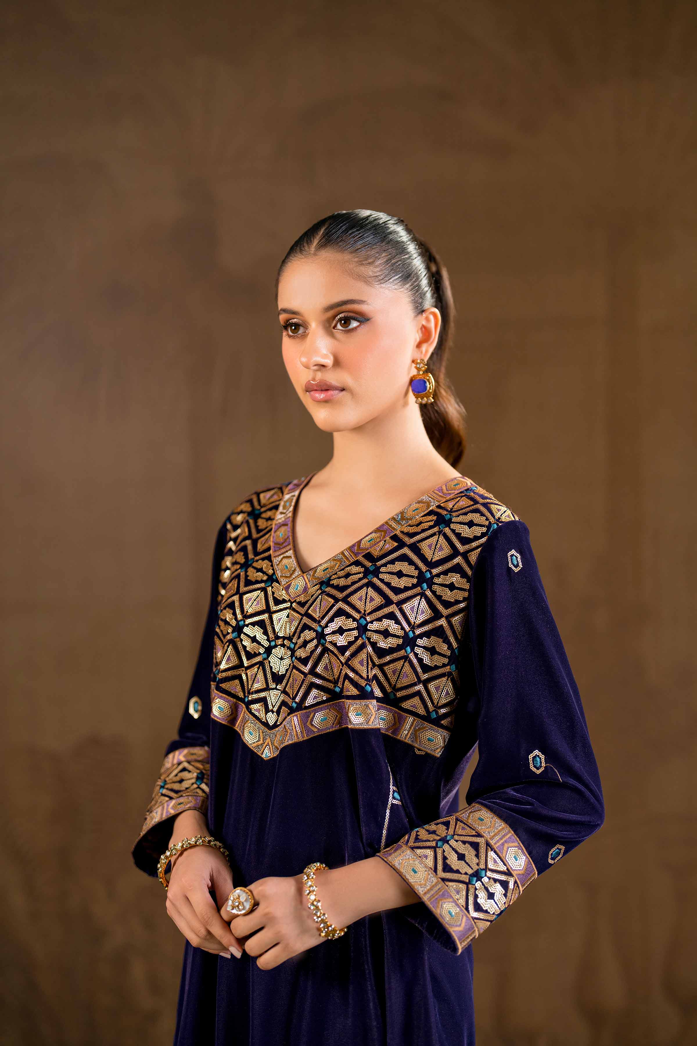 2 Piece - Embroidered Suit - KFW24-27 - Image 4