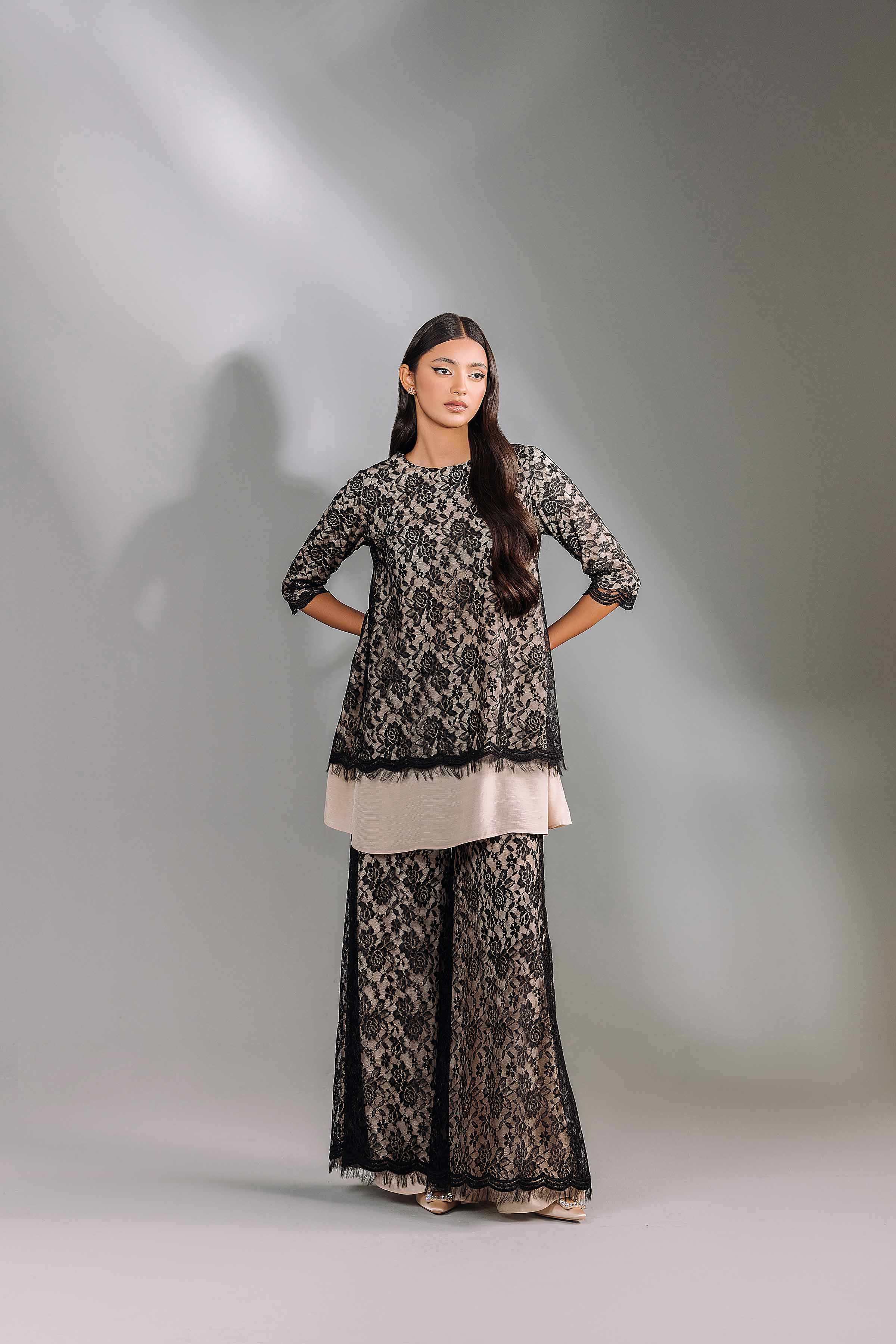 2 Piece - Embroidered Suit - KFW24-71 - Image 4