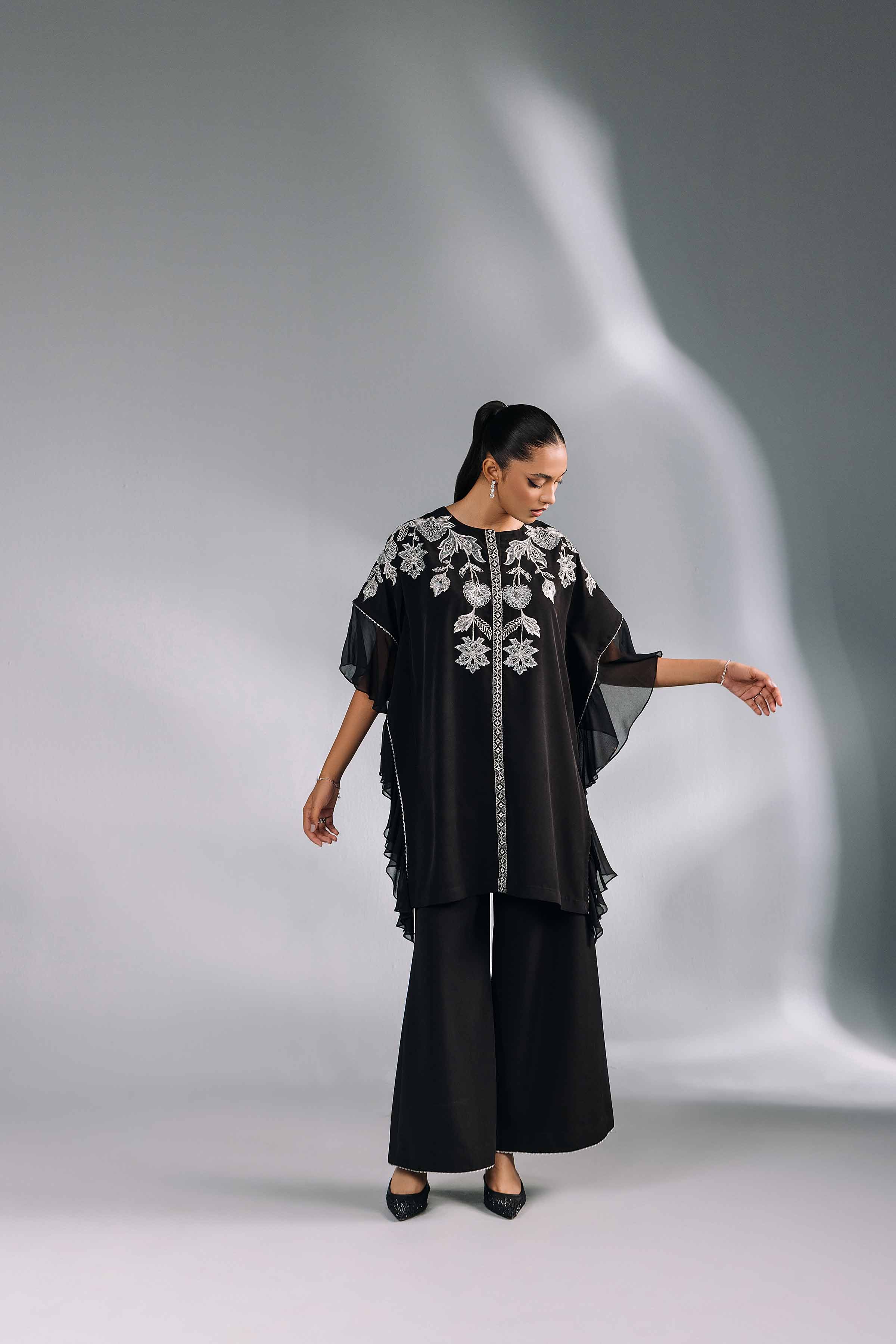 2 Piece - Embroidered Suit - KFW24-86 - Image 7