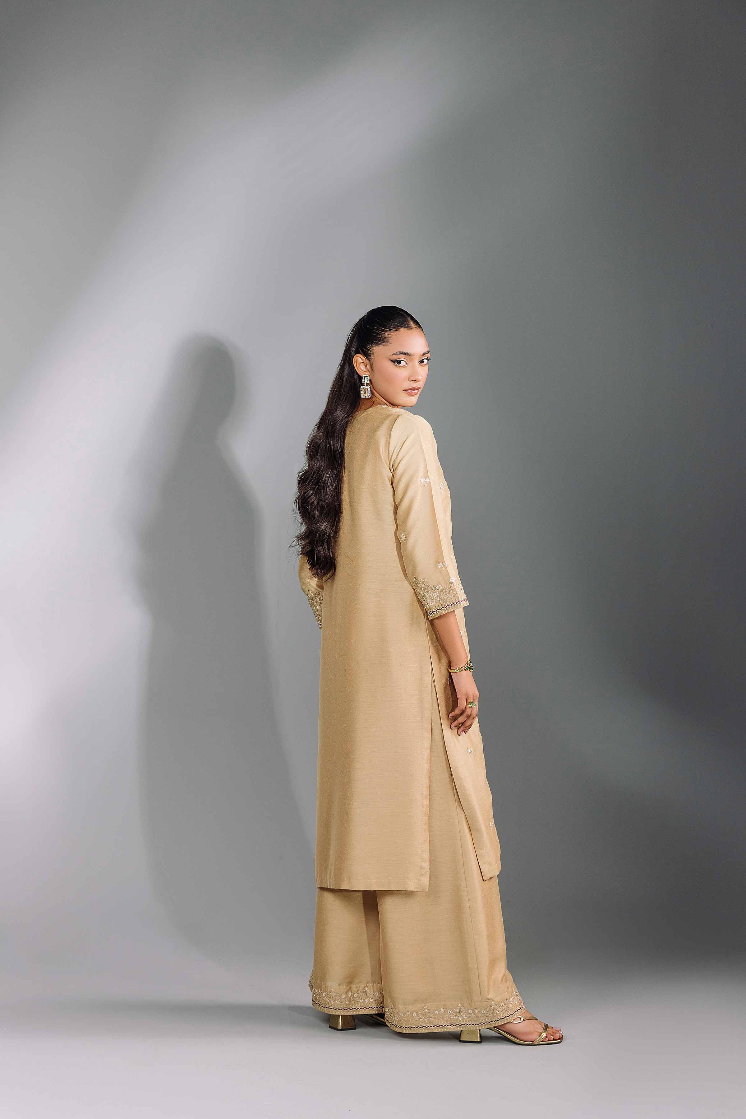 2 Piece - Embroidered Suit - KFW24-88 - Image 3
