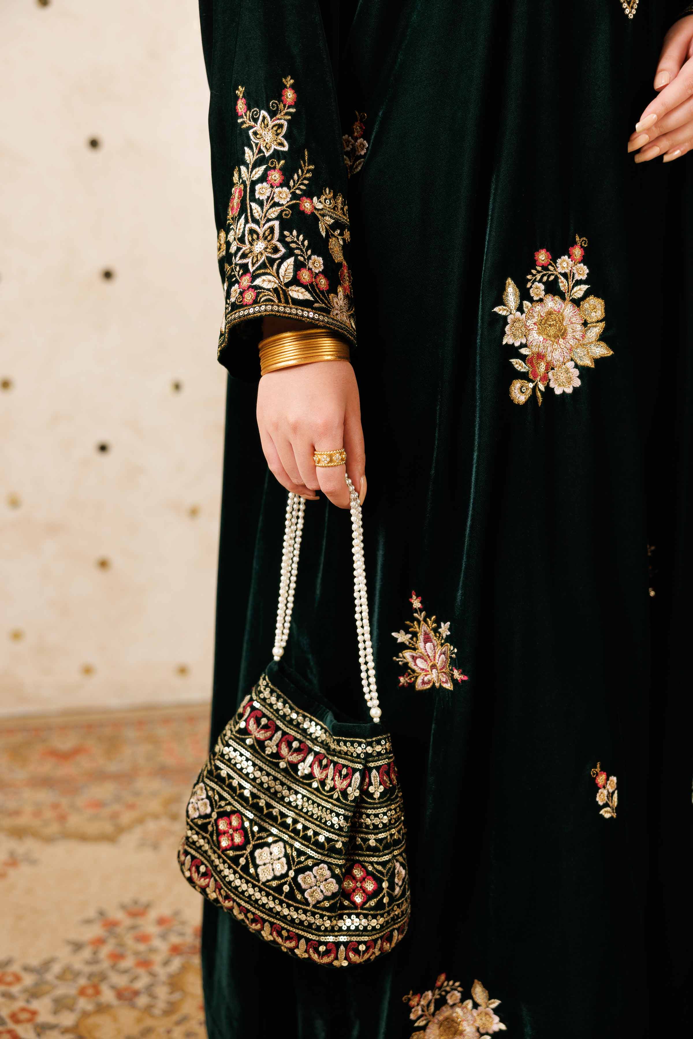 Embroidered Pouch - KFW25-146 - Image 7