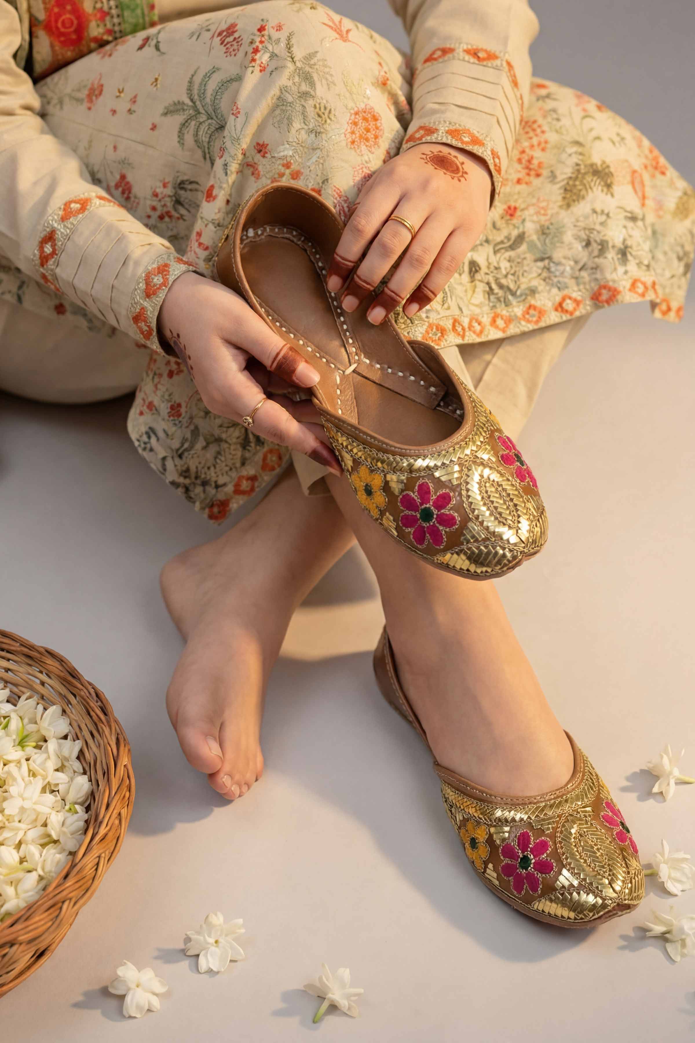 Brown Khussa-1596963713 - Image 3