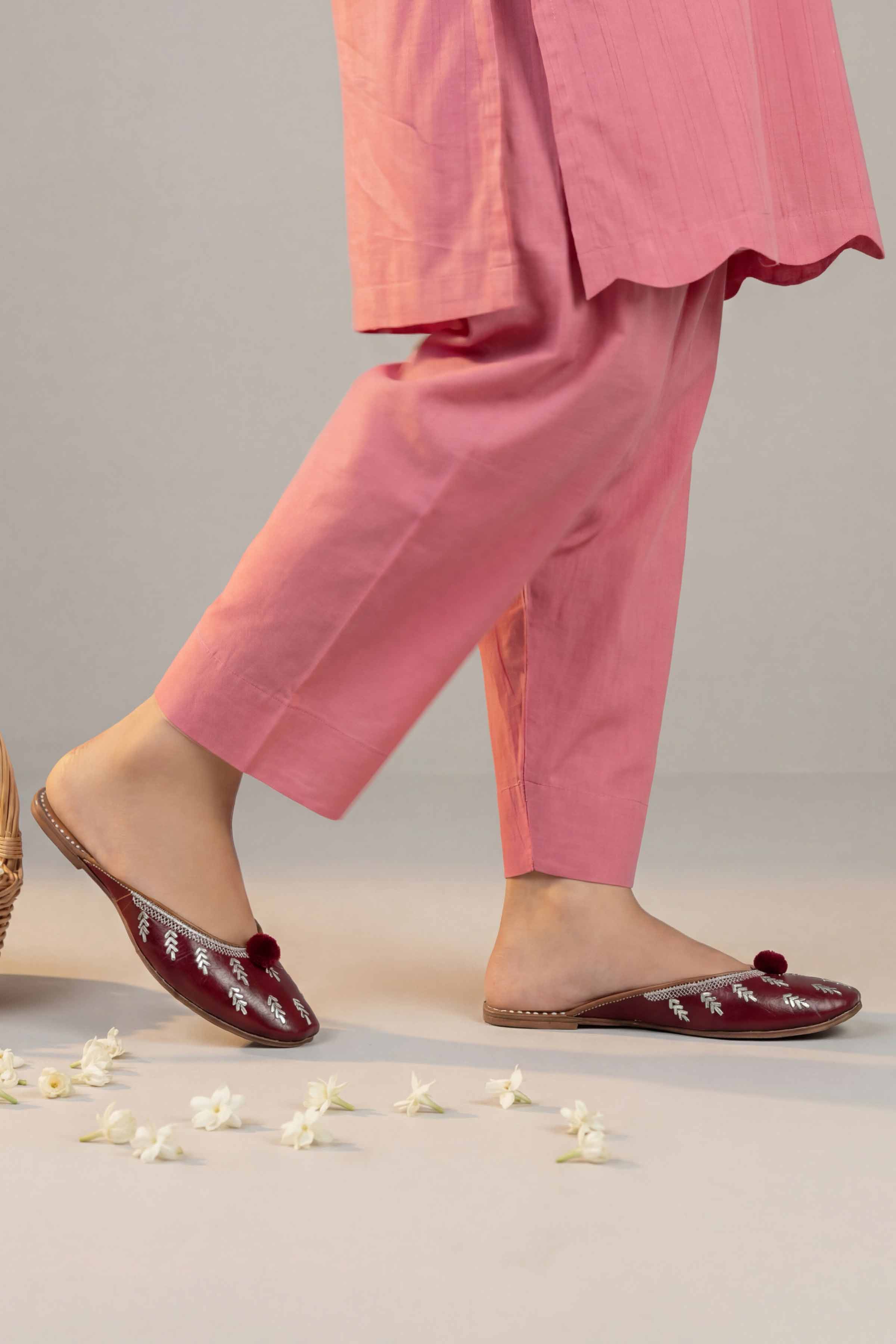 Maroon Khussa-1596983722 - Image 6