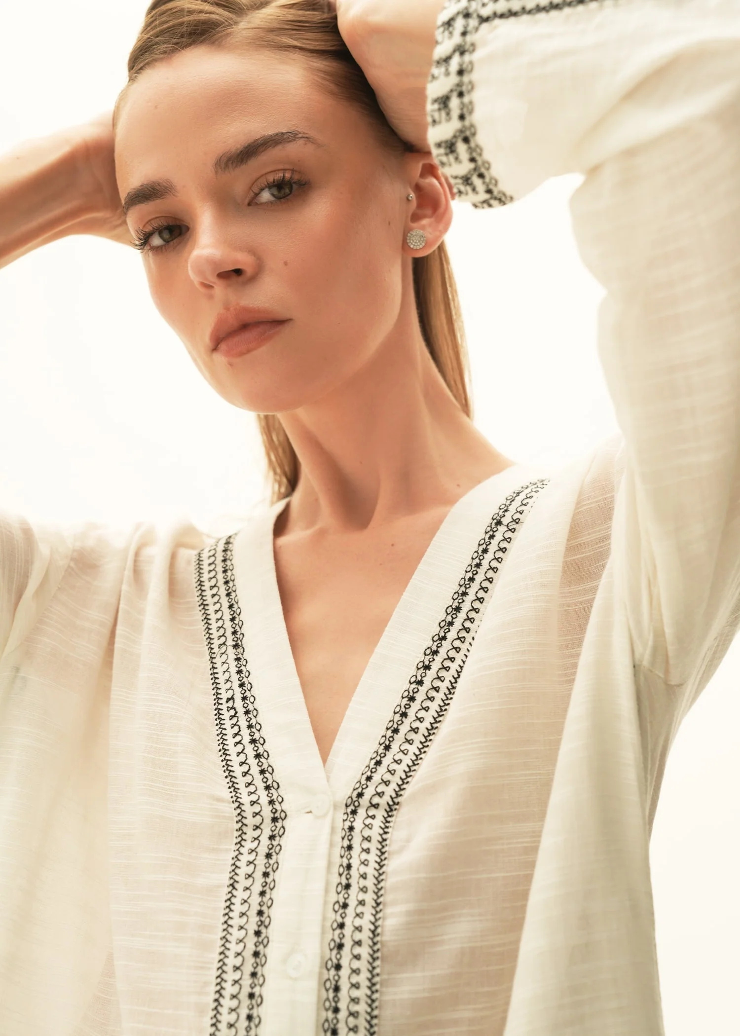 Embroidered Cotton Blouse - KOA - Image 2