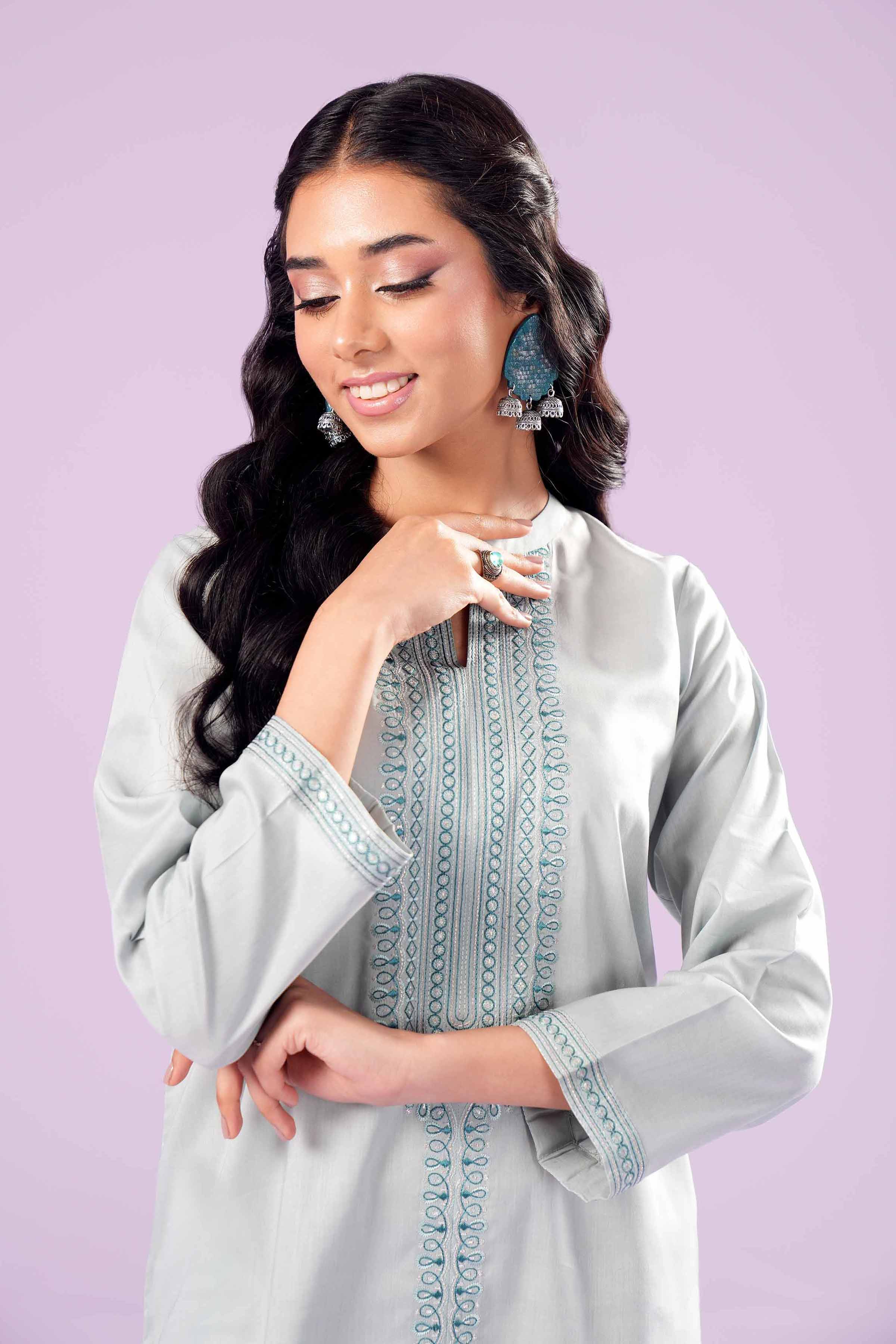 2 Piece - Embroidered Suit - PE24-109 - Image 2