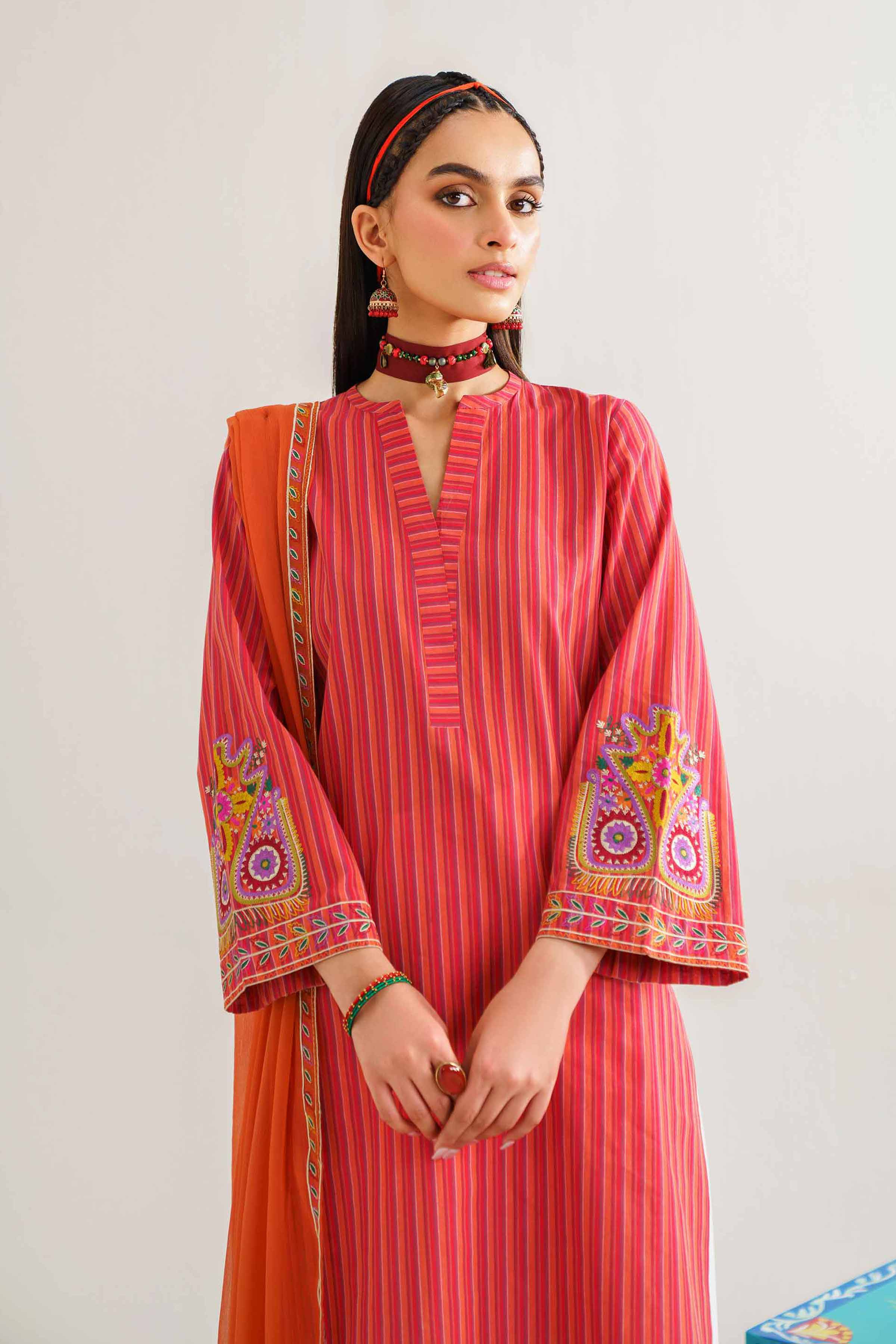 2 Piece - Embroidered Suit - PE24-129 - Image 2